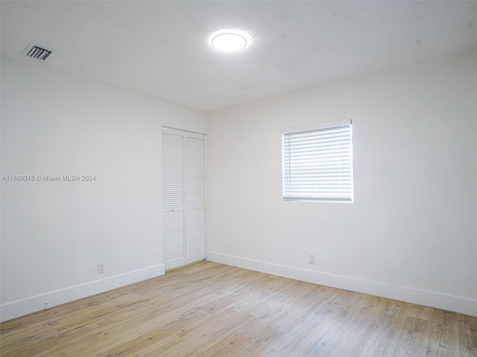 MONROE HEIGHTS - Residential