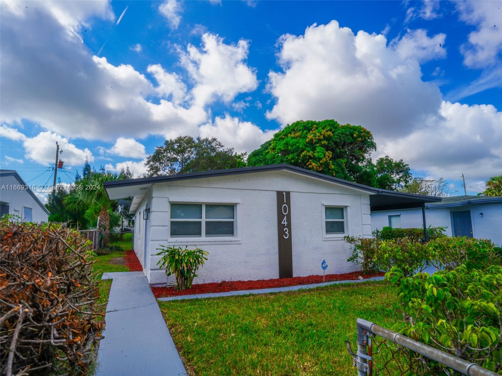 MONROE HEIGHTS - Residential
