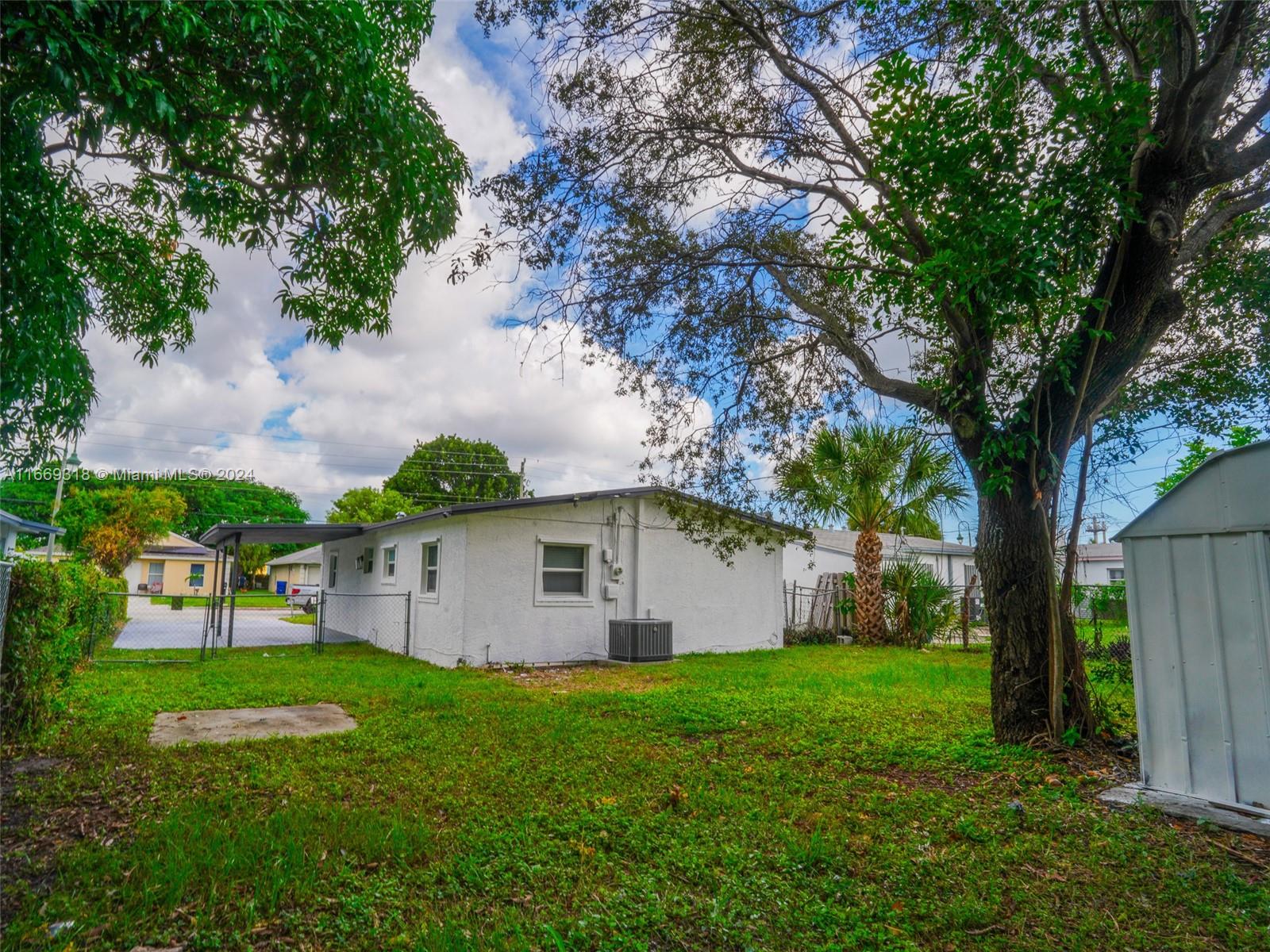 MONROE HEIGHTS - Residential