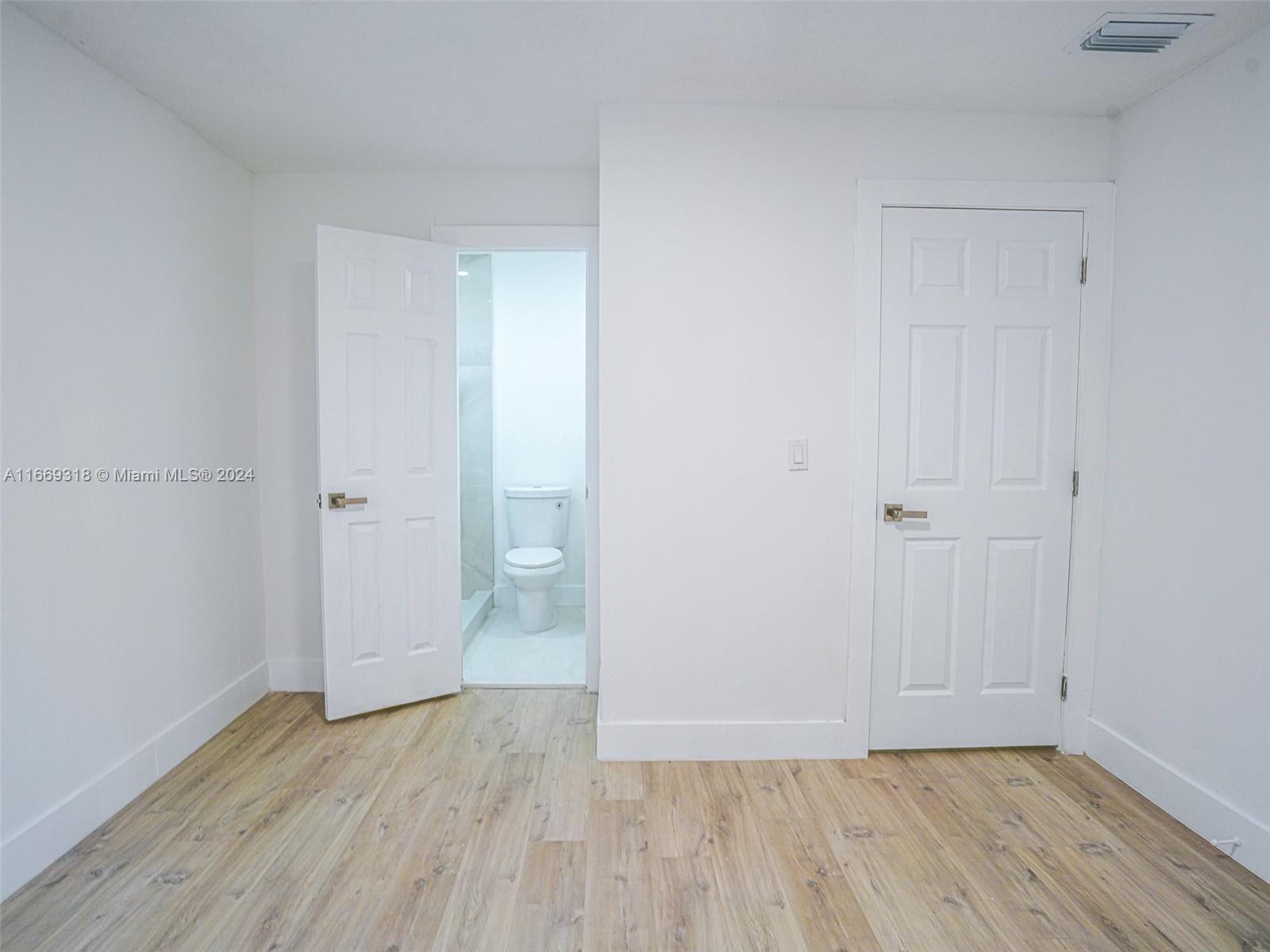 MONROE HEIGHTS - Residential