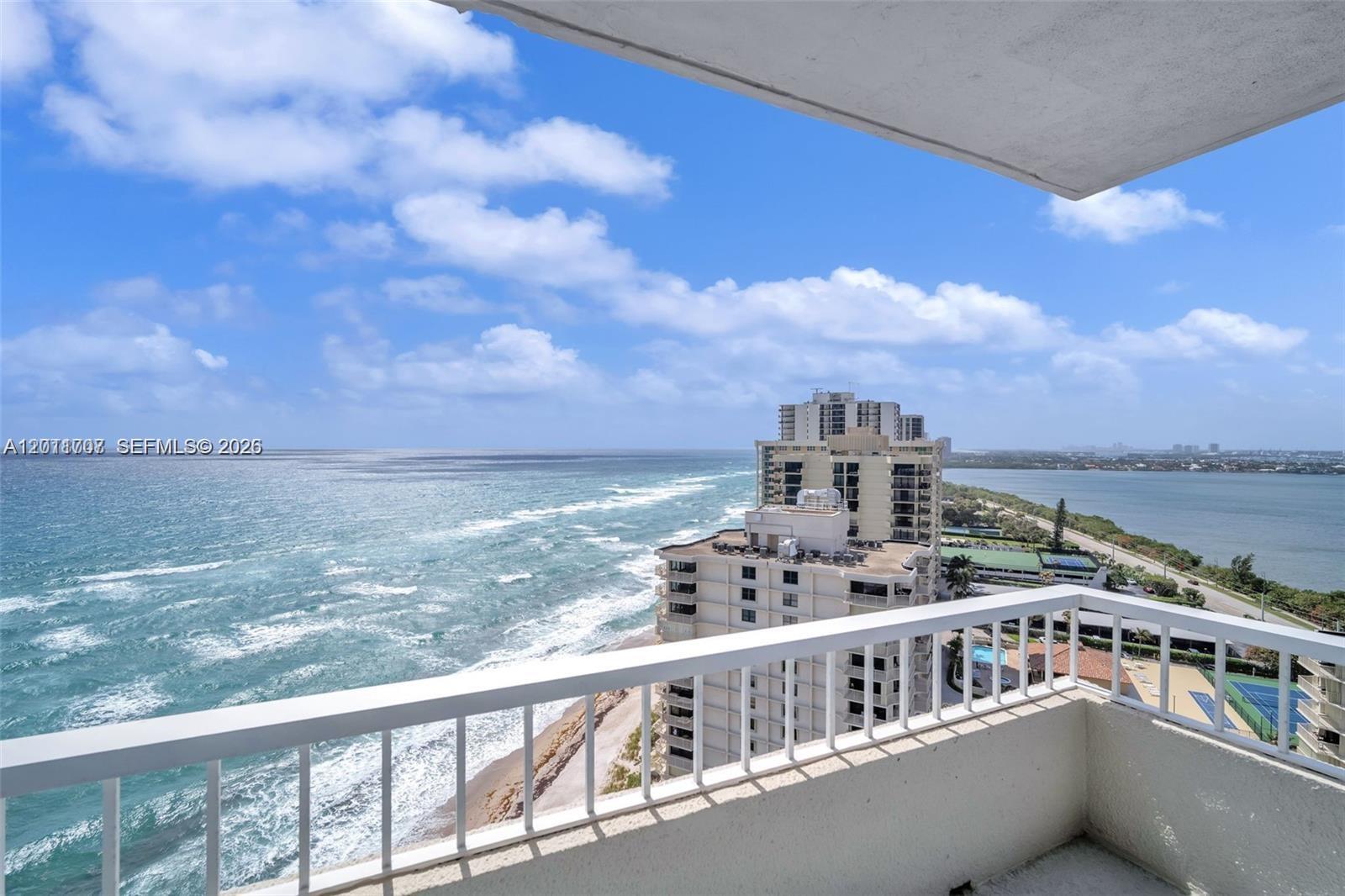 WATER GLADES CONDO - Residential
