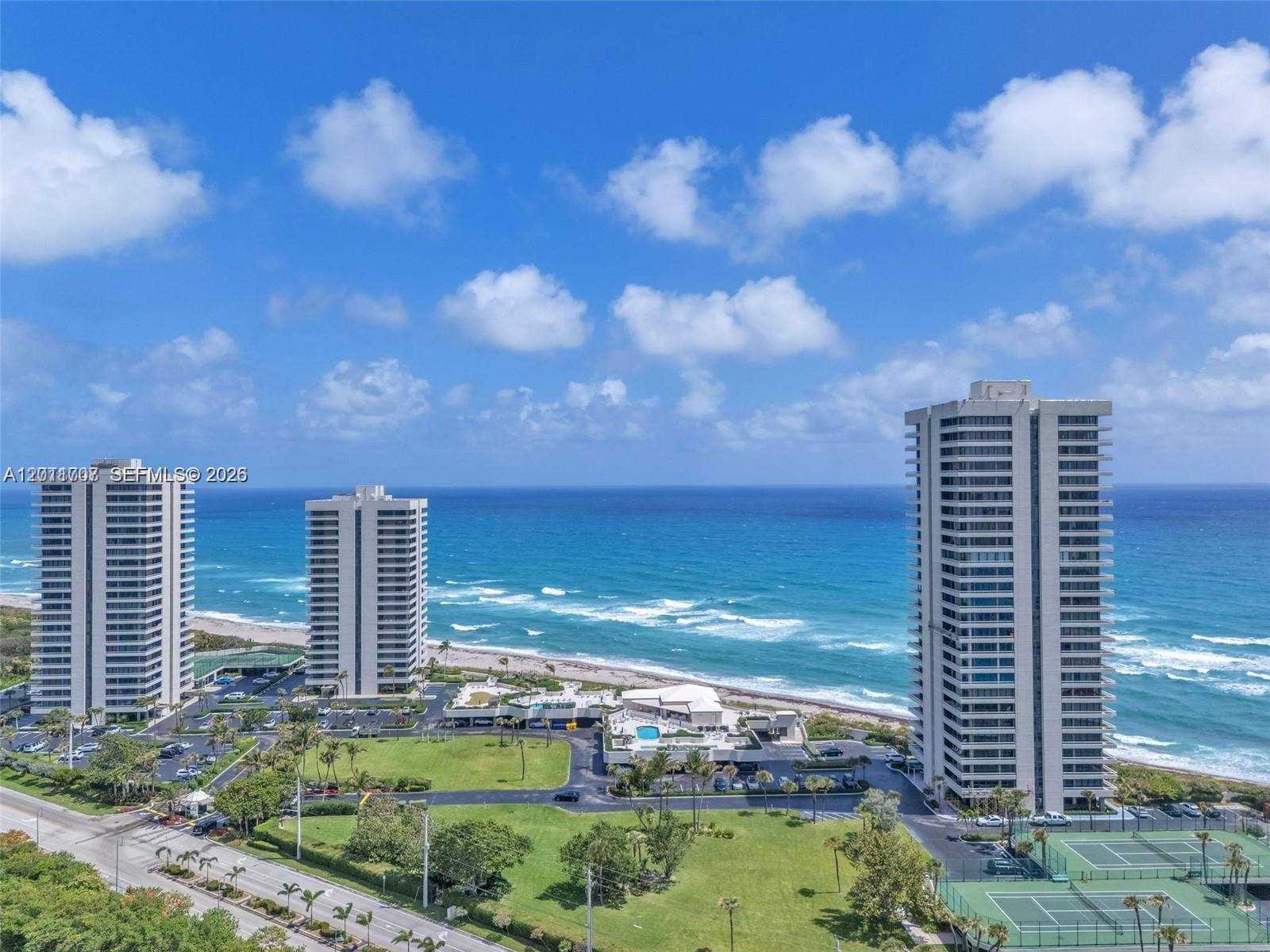 WATER GLADES CONDO - Residential