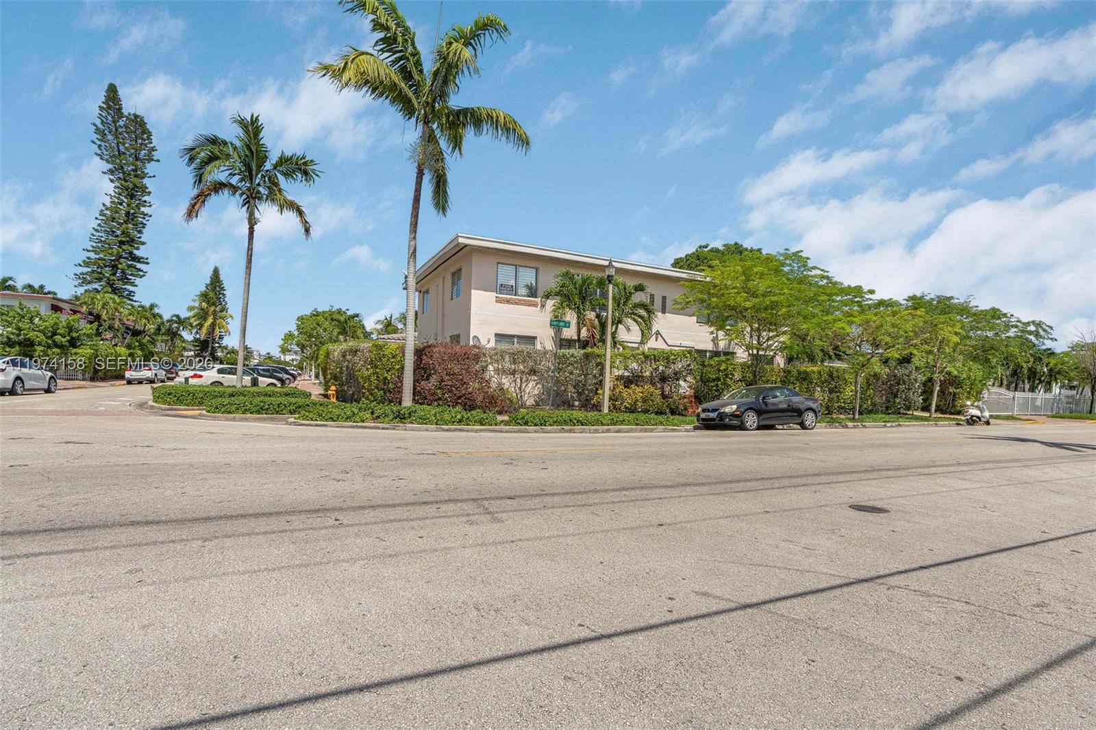 BISCAYNE BCH SUB - Residential Income