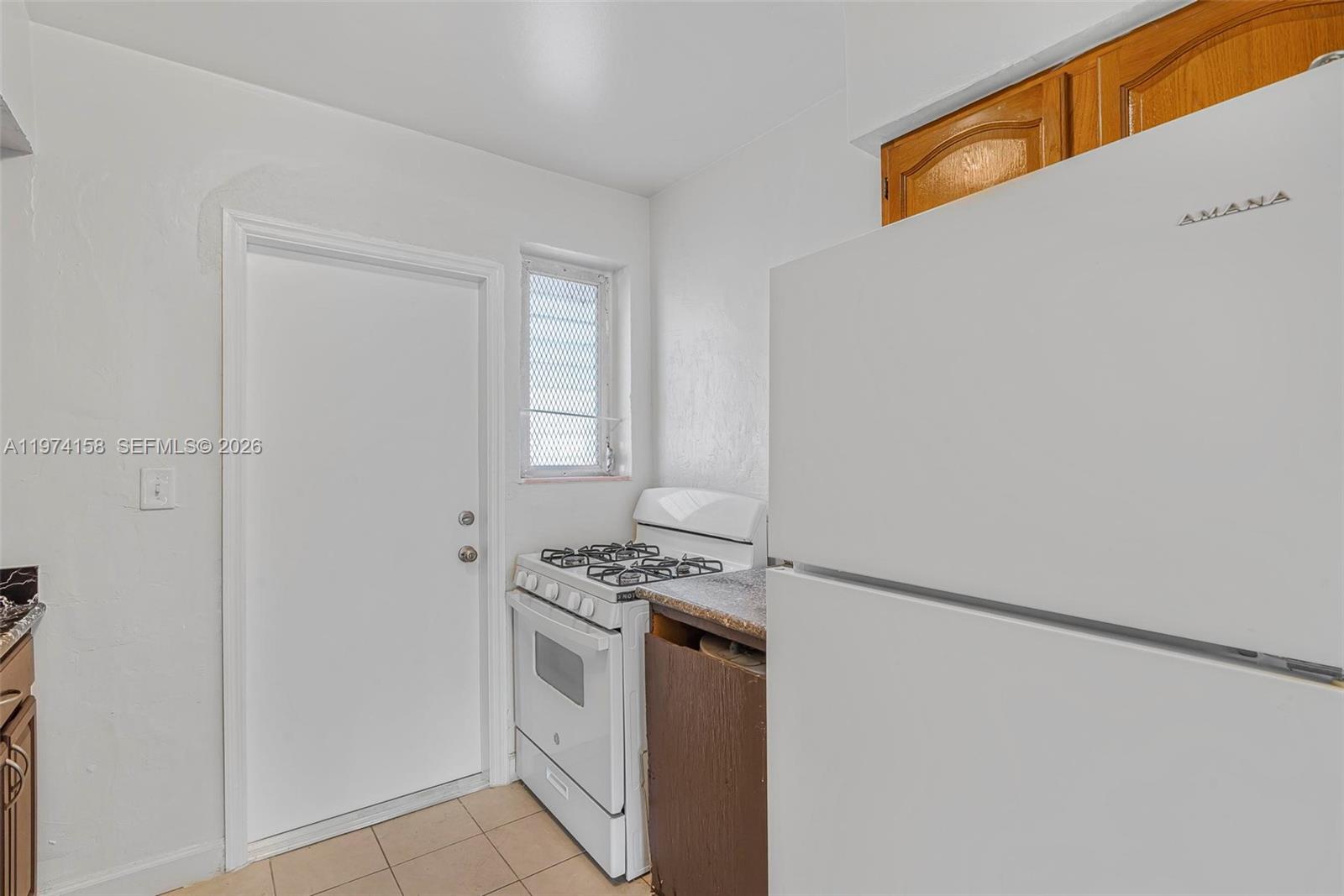 BISCAYNE BCH SUB - Residential Income
