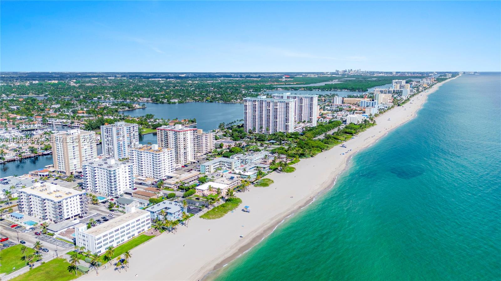 TRAFALGAR TOWERS CONDOMIN - Residential