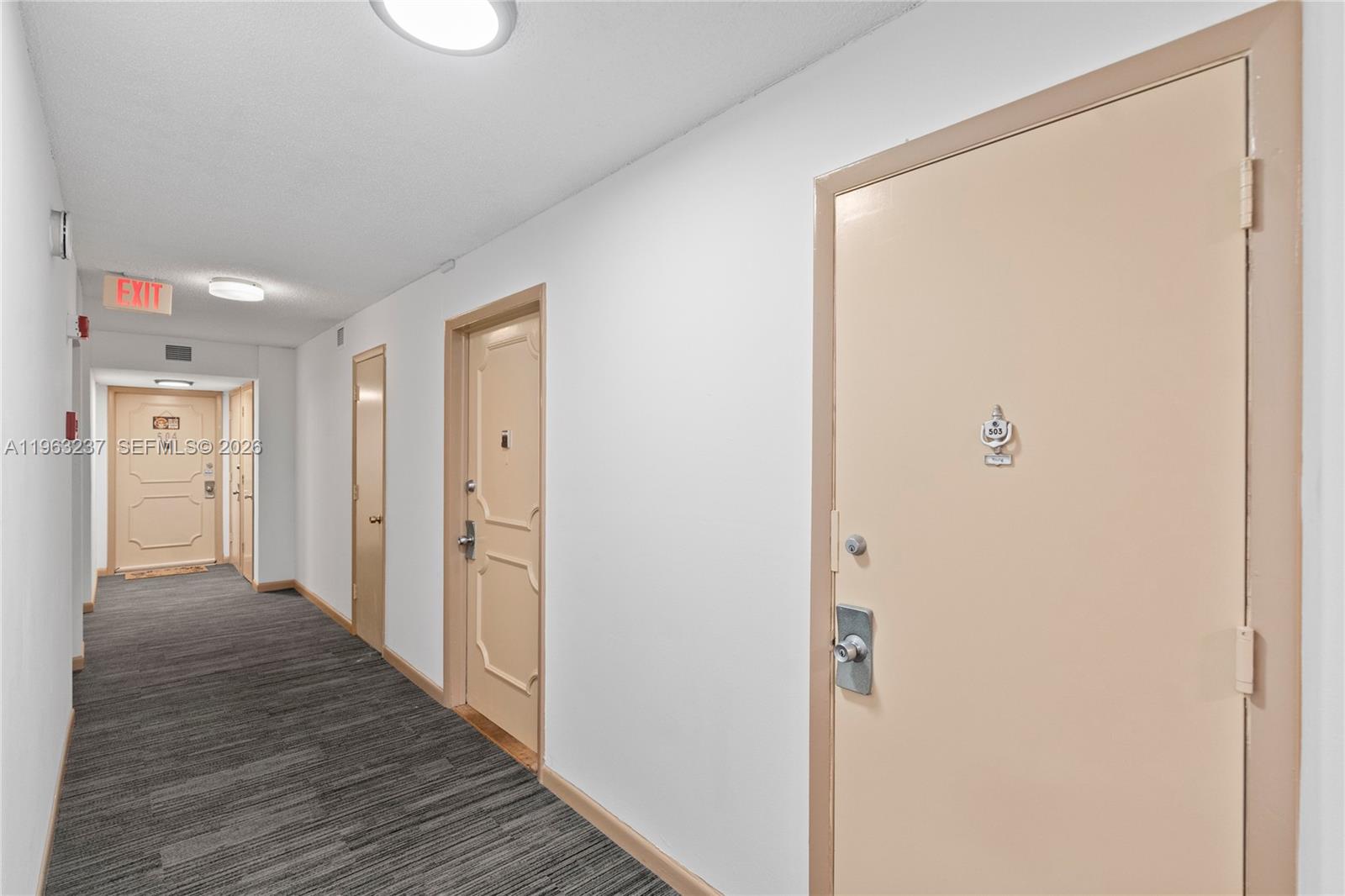 TRAFALGAR TOWERS CONDOMIN - Residential