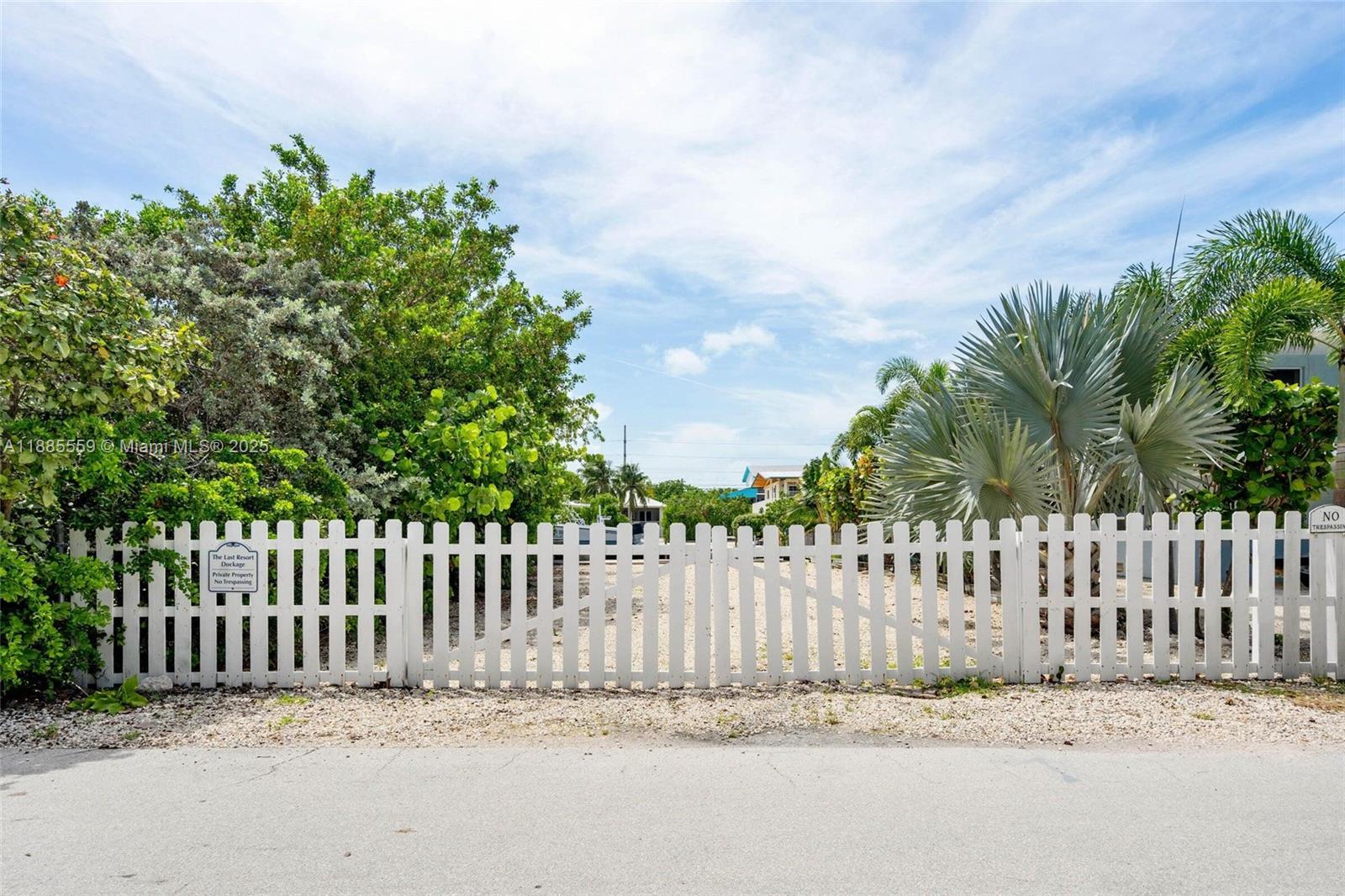 Mat Ocean View - Residential