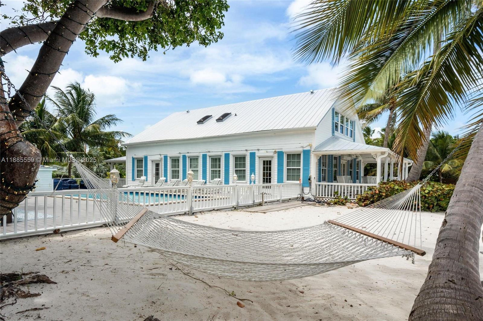 Mat Ocean View - Residential