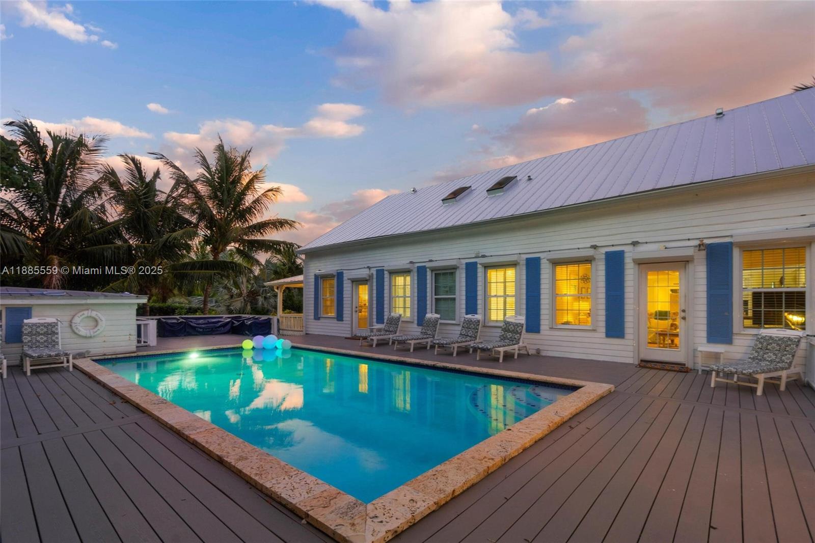 Mat Ocean View - Residential