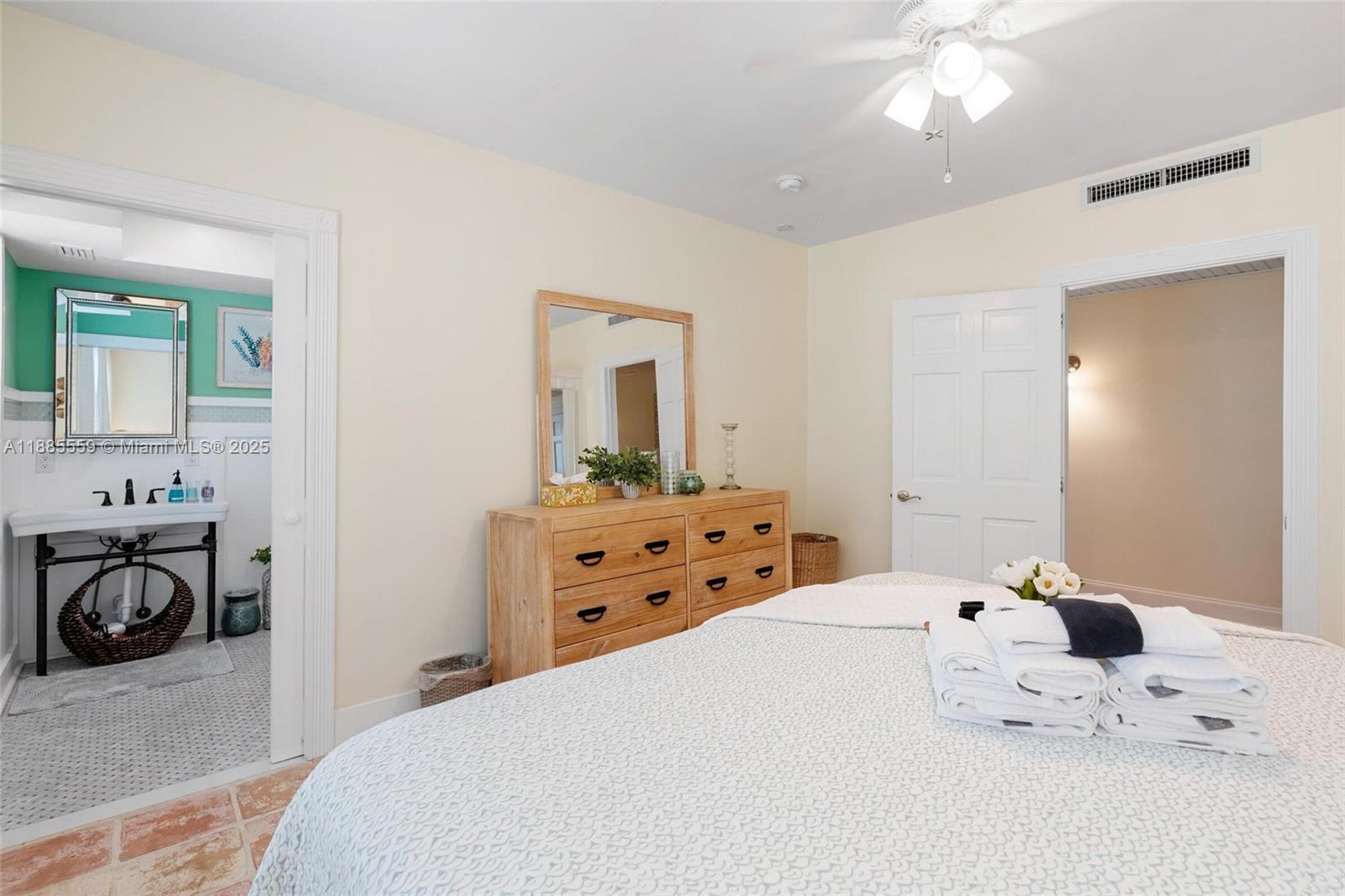 Mat Ocean View - Residential