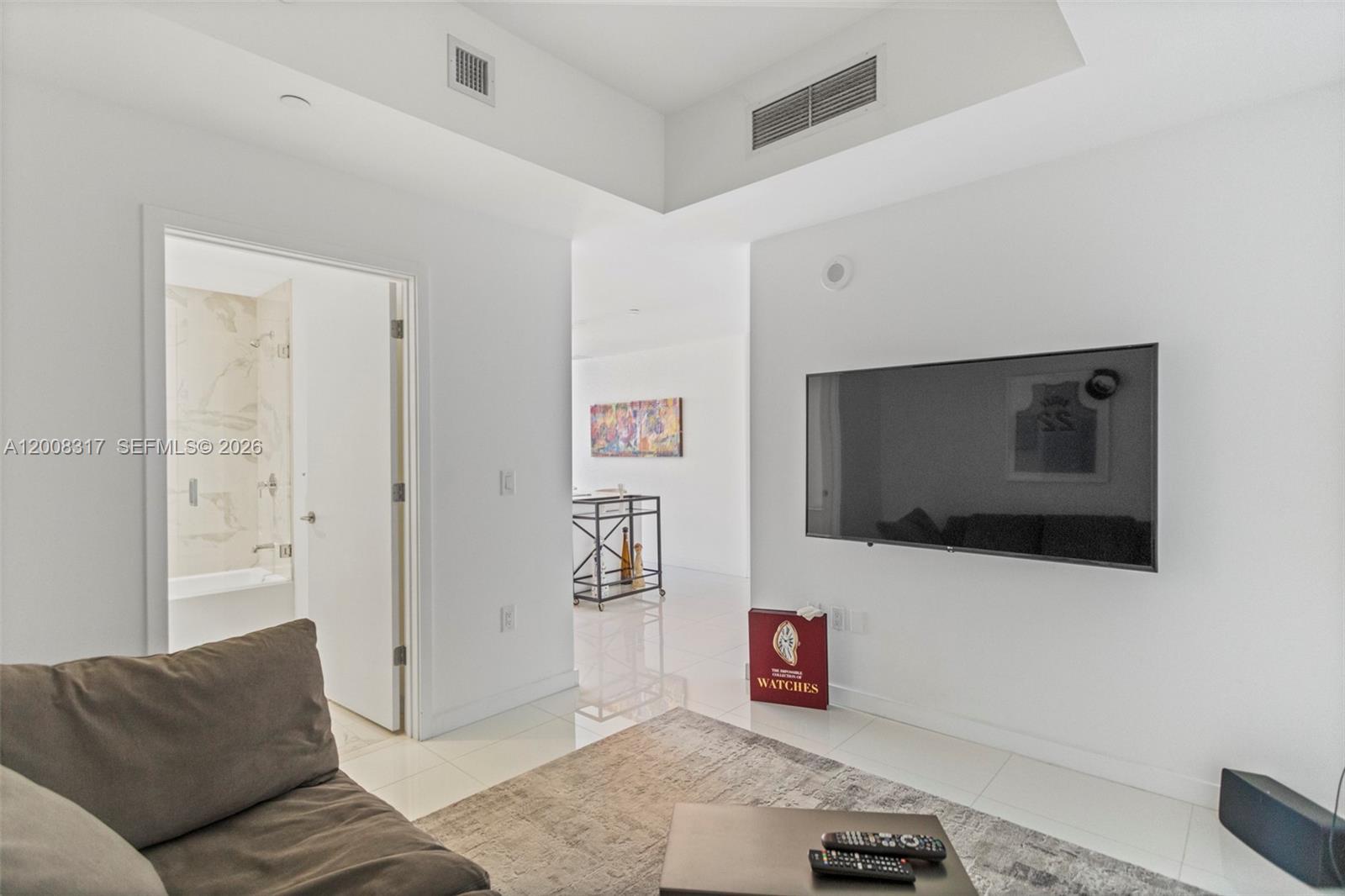 PARAMOUNT MIAMI WORLDCENT - Residential