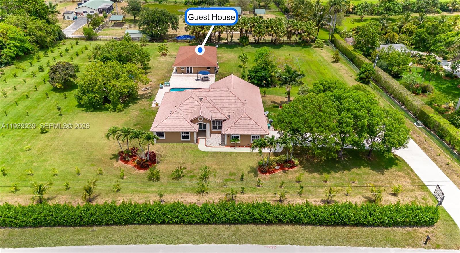 EVERGLADES SUGAR & LAND C - Residential