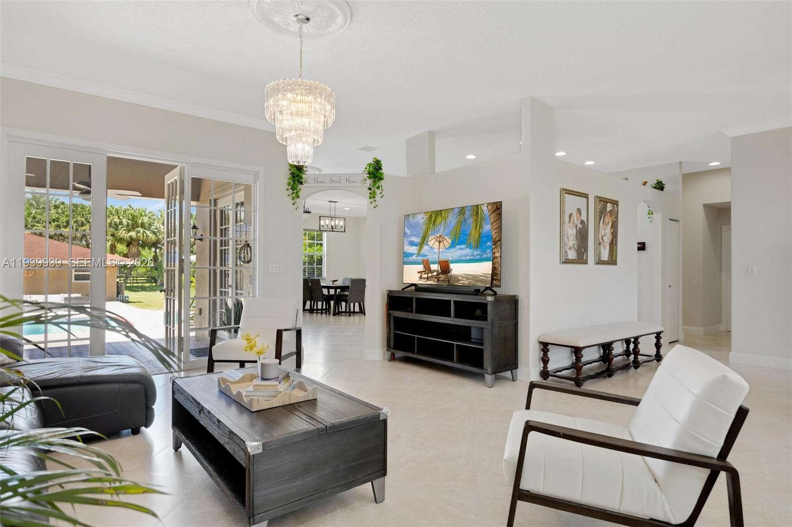 EVERGLADES SUGAR & LAND C - Residential