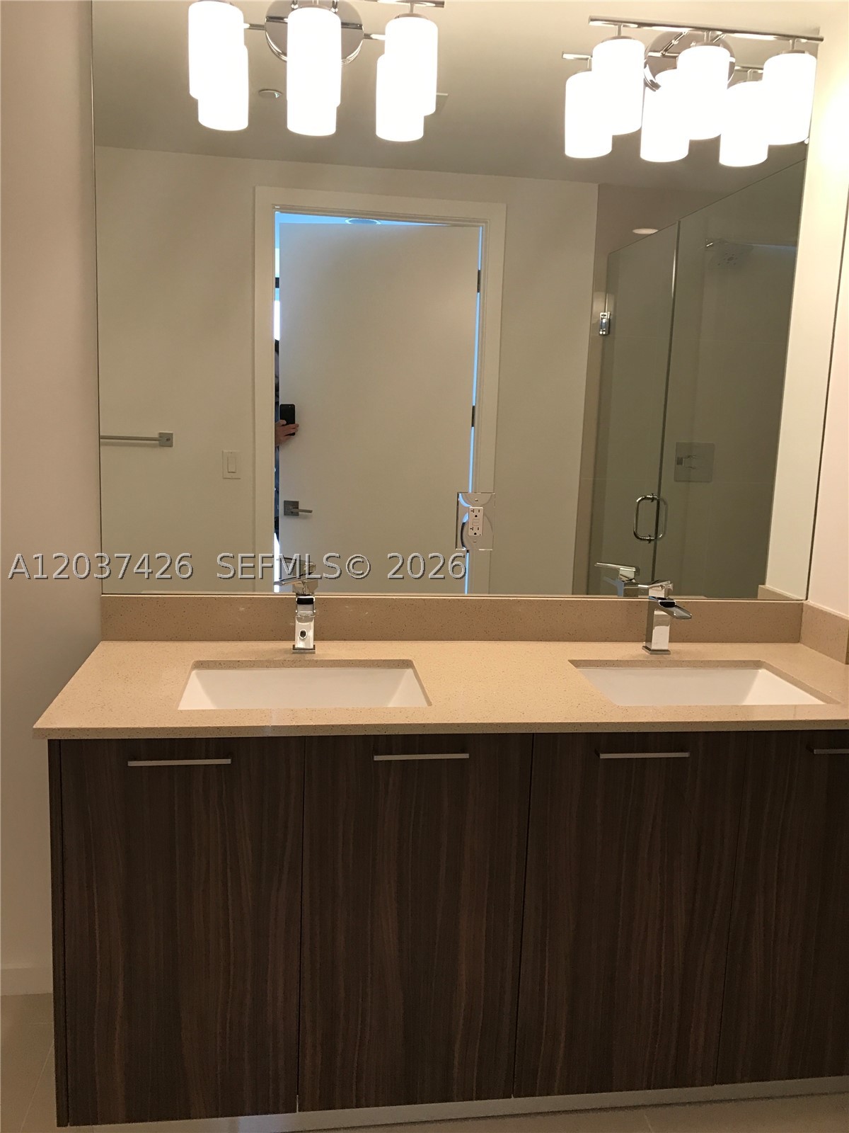 5300 Paseo - Residential Lease