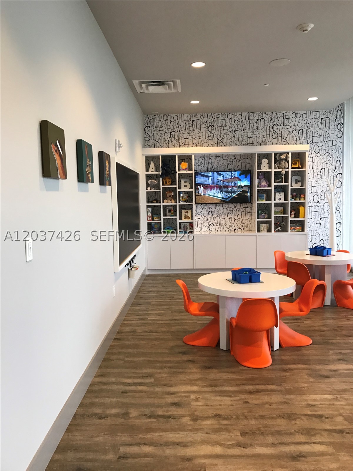 5300 Paseo - Residential Lease