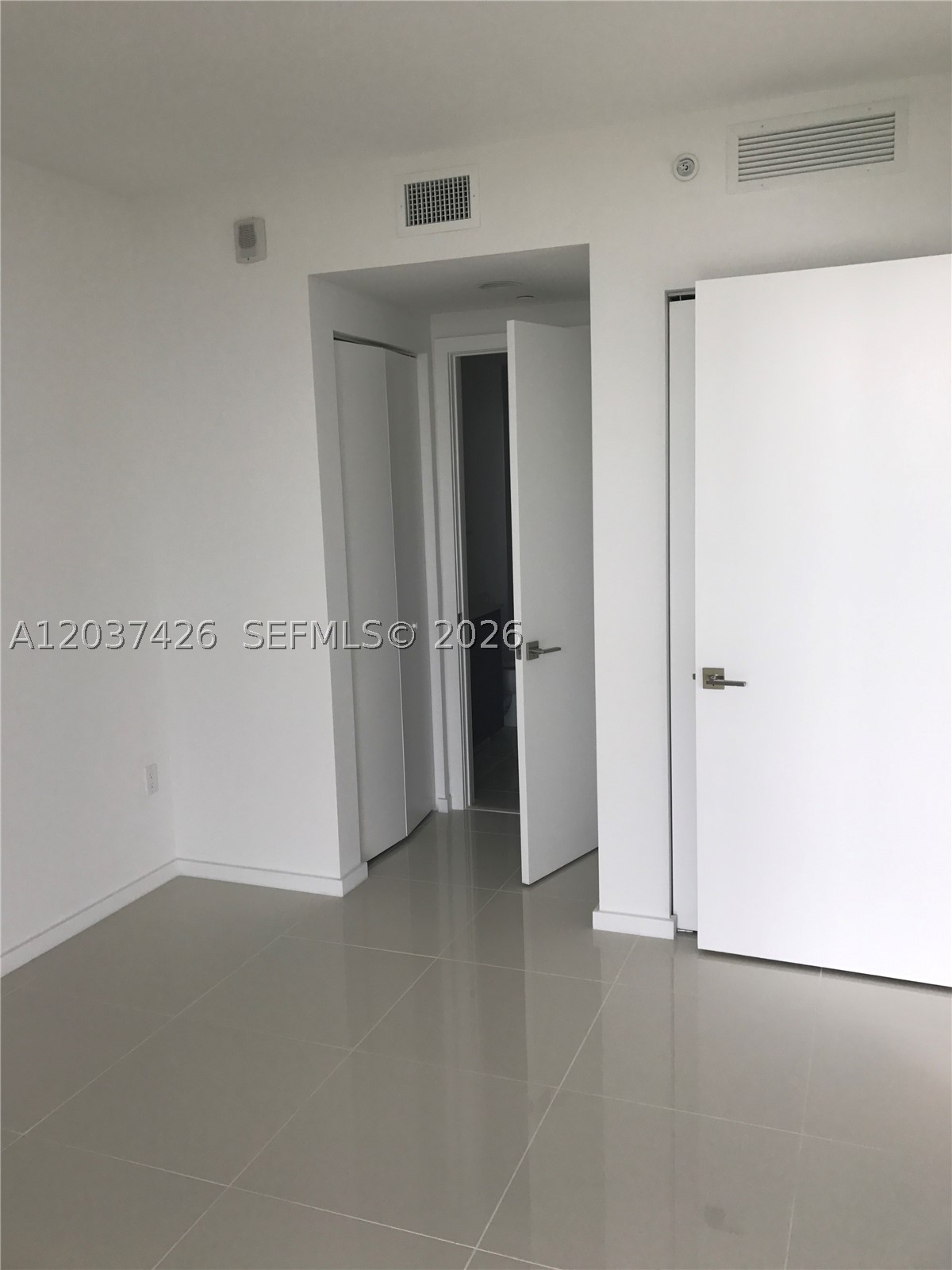 5300 Paseo - Residential Lease