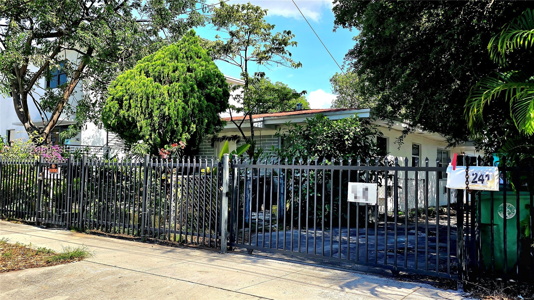 WYND WOOD PARK - Residential Income