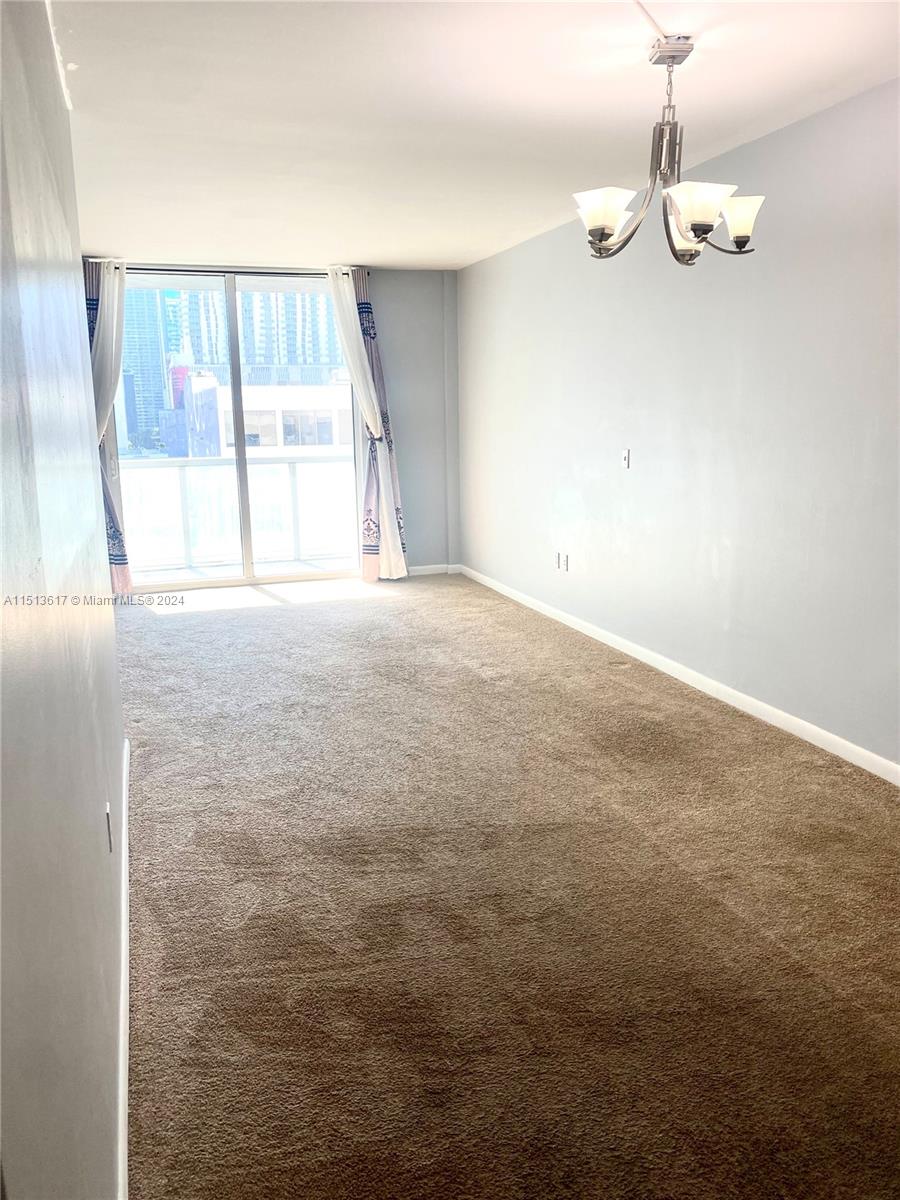 VIZCAYNE SOUTH CONDO - Residential