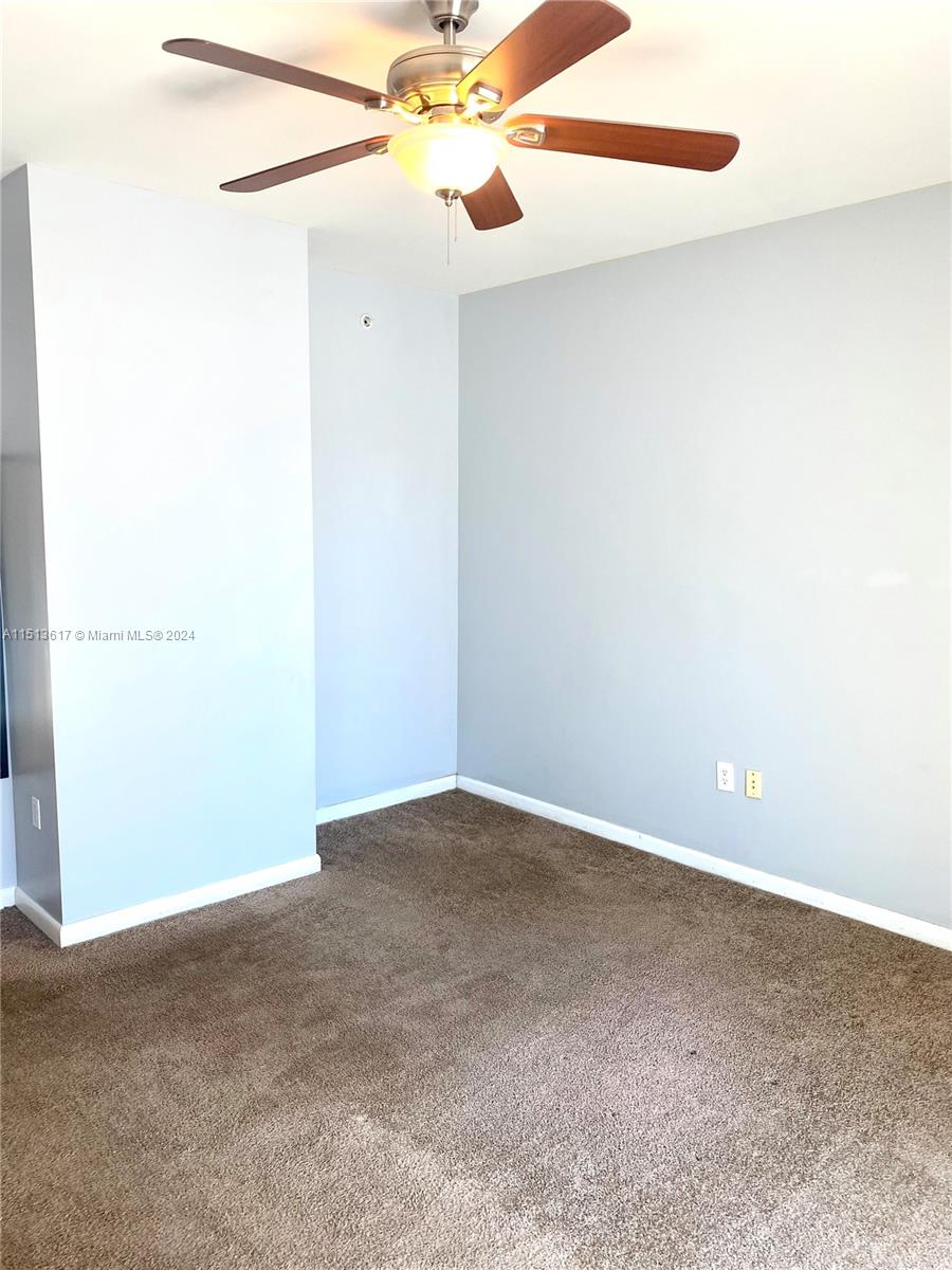VIZCAYNE SOUTH CONDO - Residential