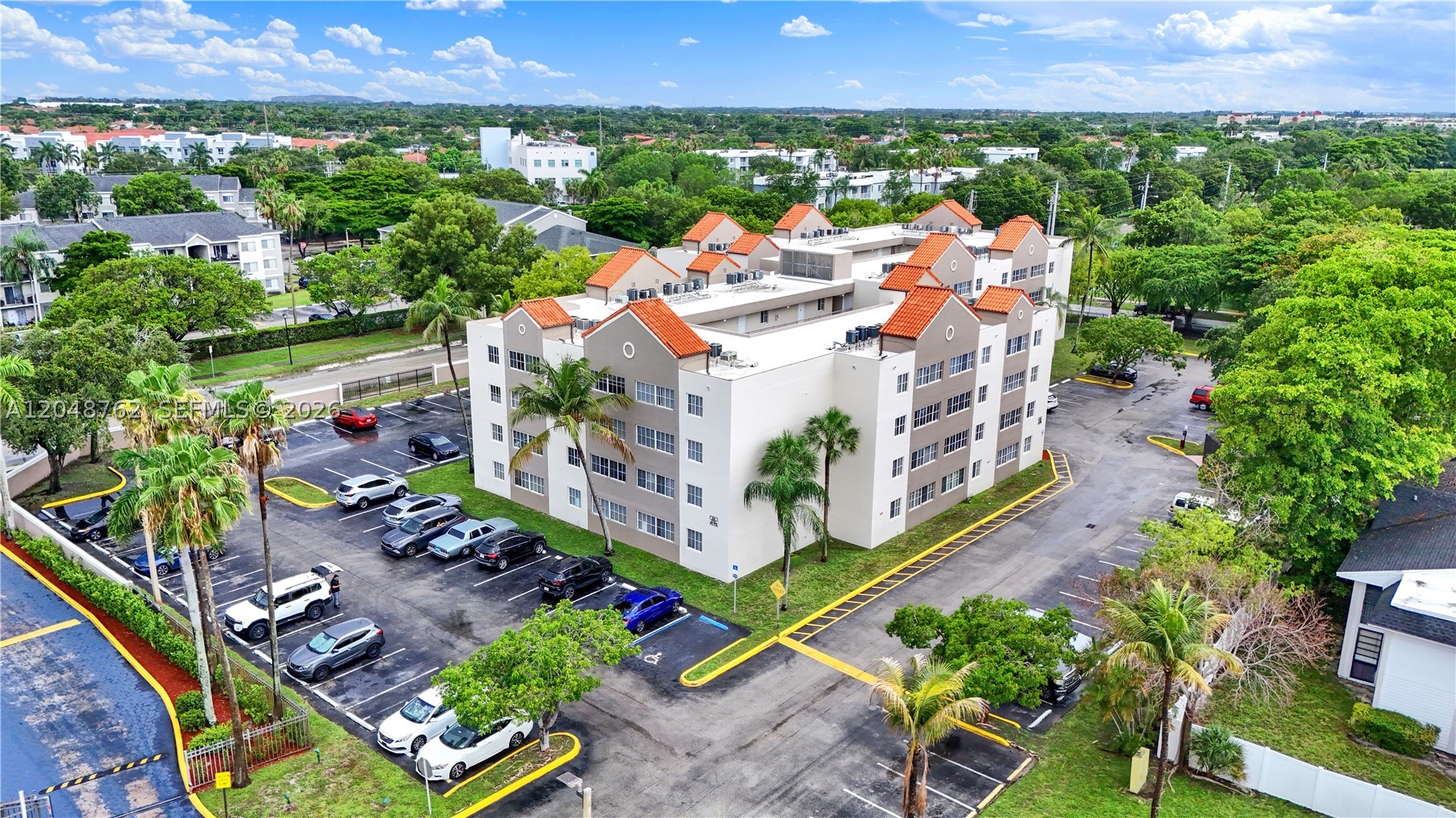 MIRASSOU CONDO - Residential