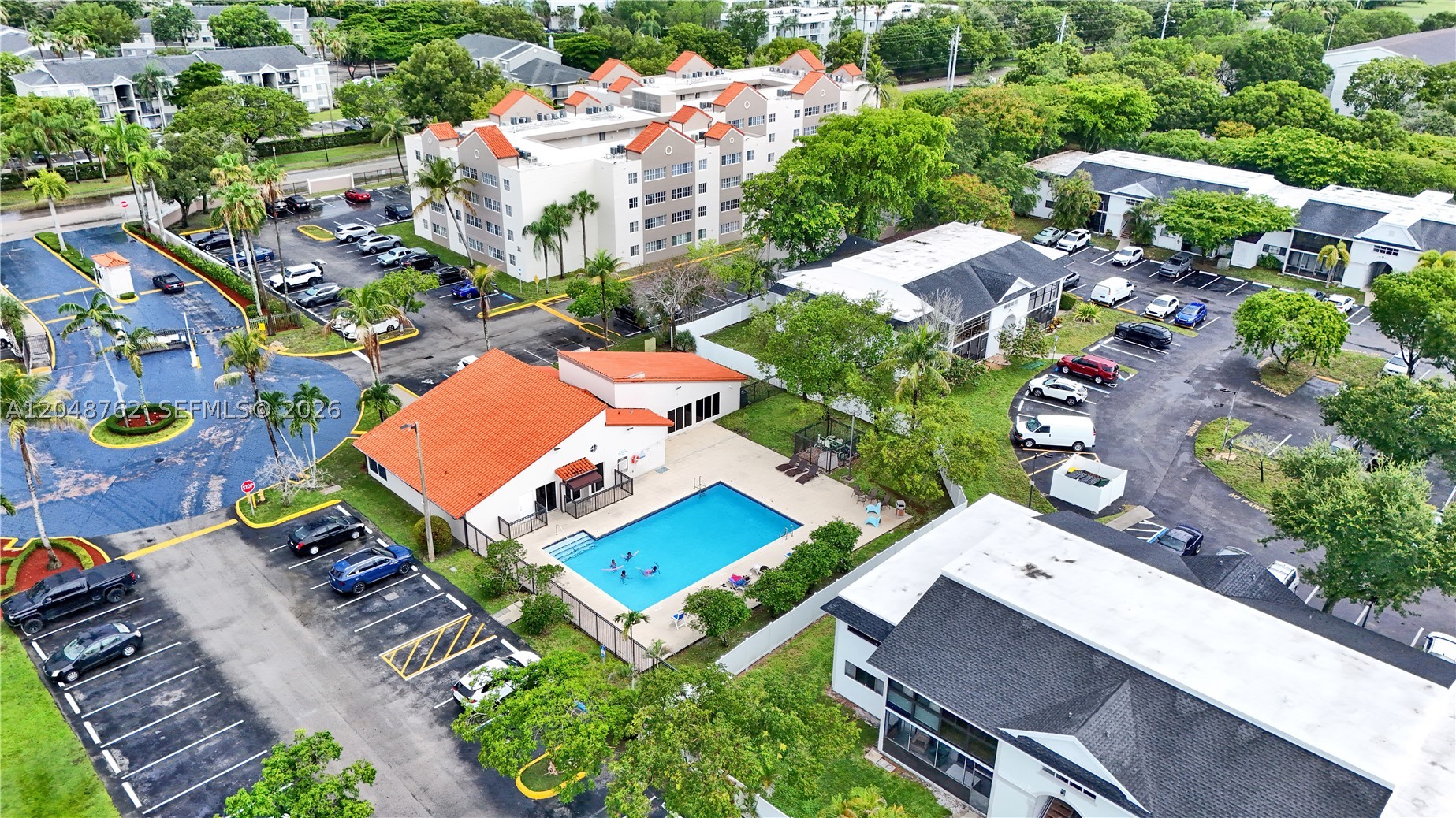 MIRASSOU CONDO - Residential