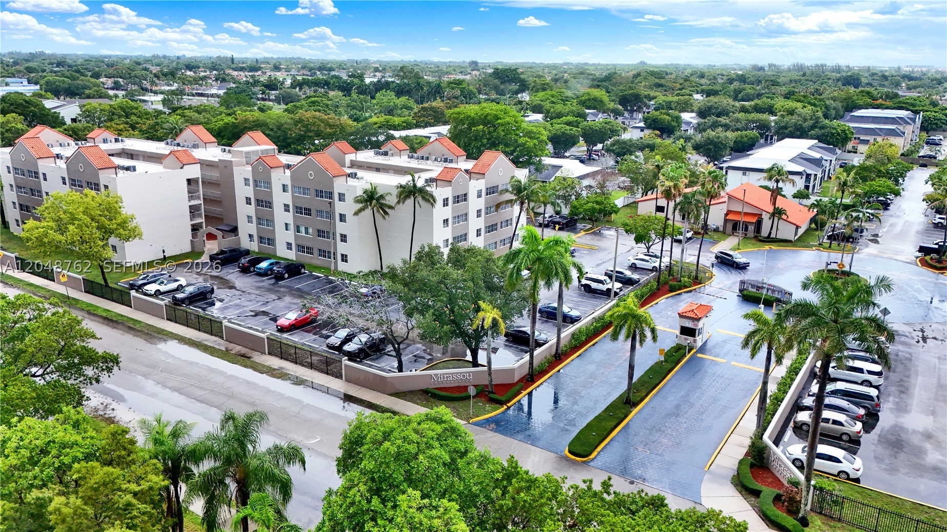MIRASSOU CONDO - Residential