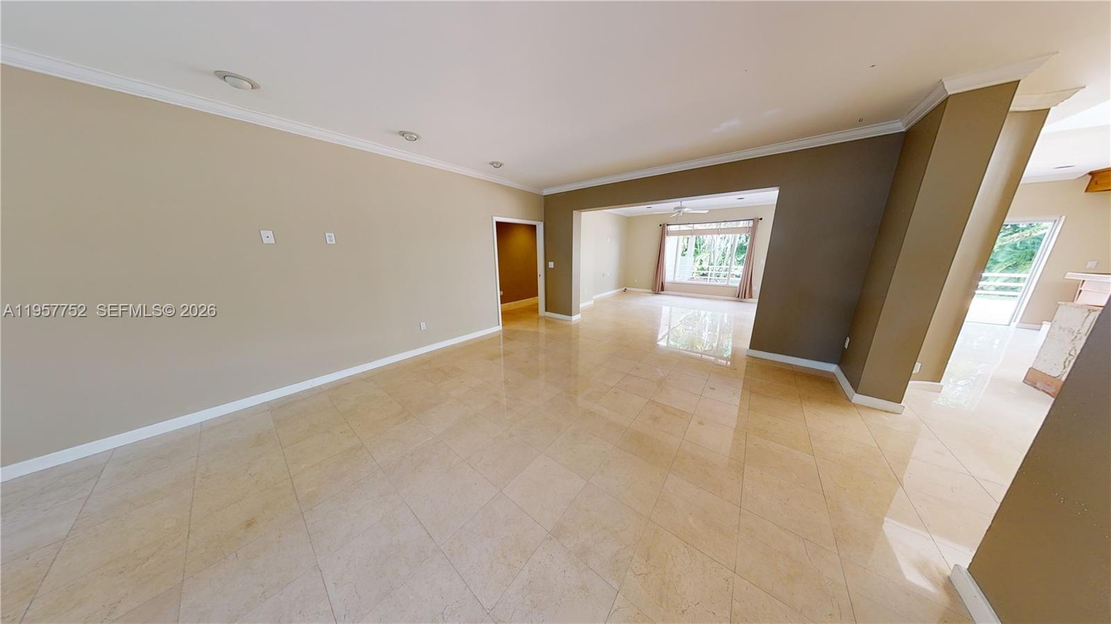CORAL GABLES SEC E - Residential Lease