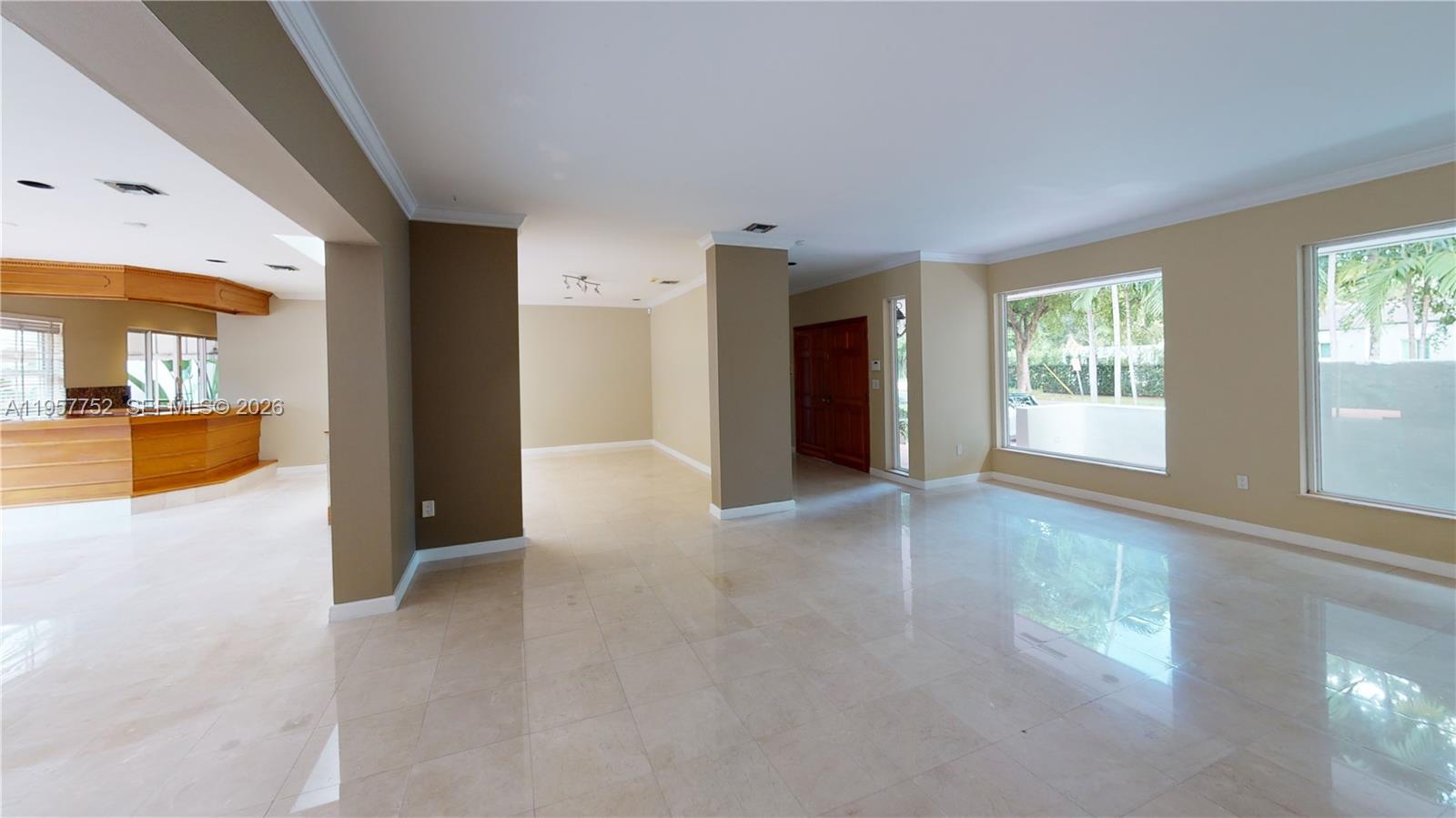 CORAL GABLES SEC E - Residential Lease