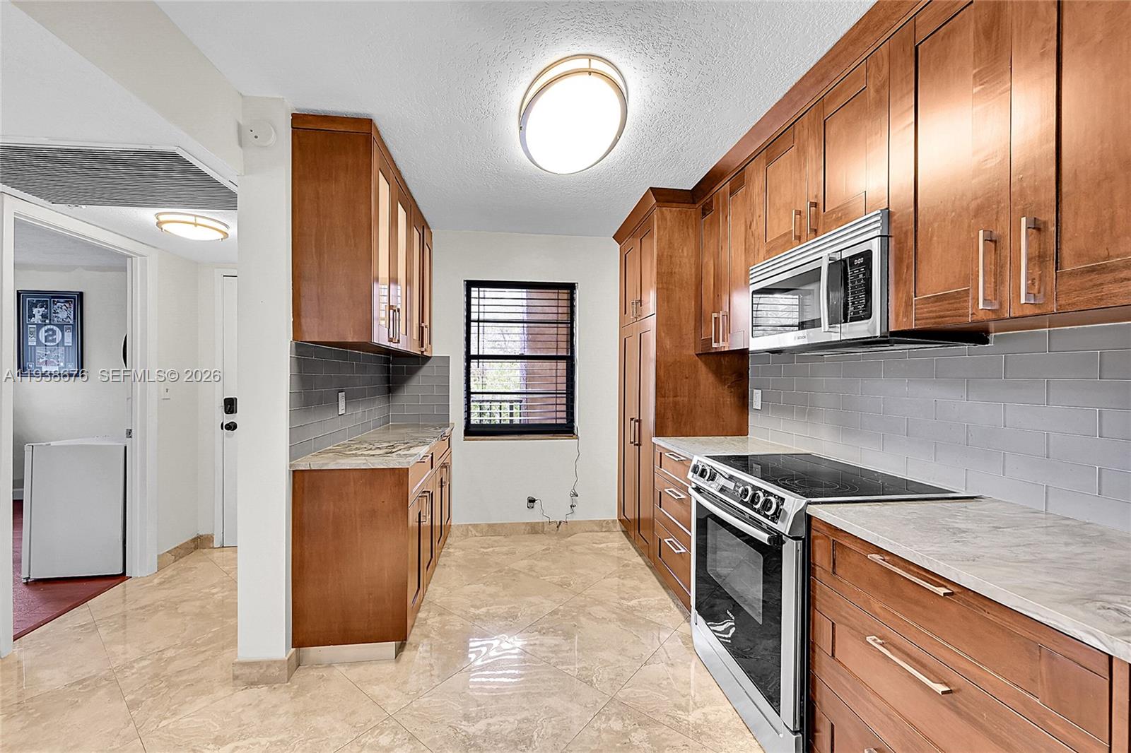 PLANTATION RACQUET CLUB - Residential