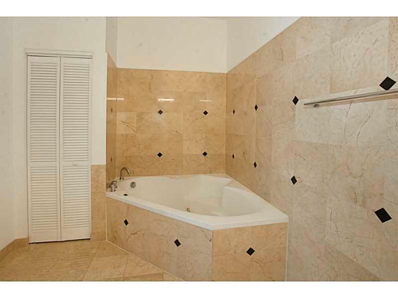 THREE TEQUESTA POINT COND - Residential Lease