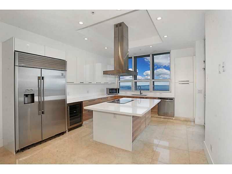 THREE TEQUESTA POINT COND - Residential Lease