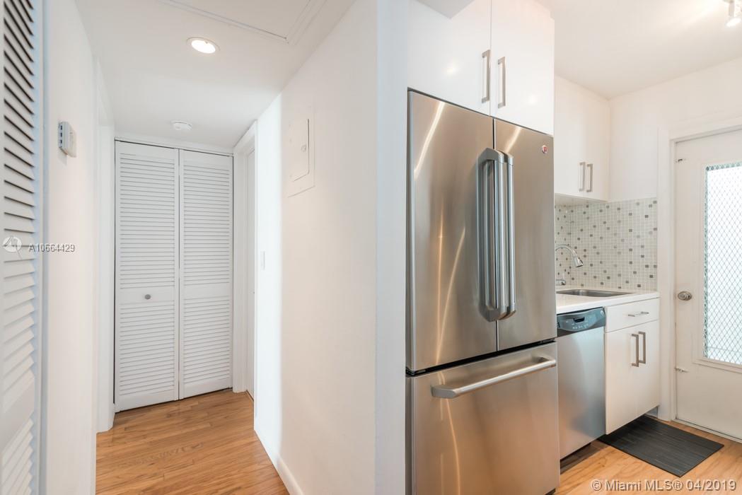 BAYSIDE TERRACE CONDO - Residential Lease