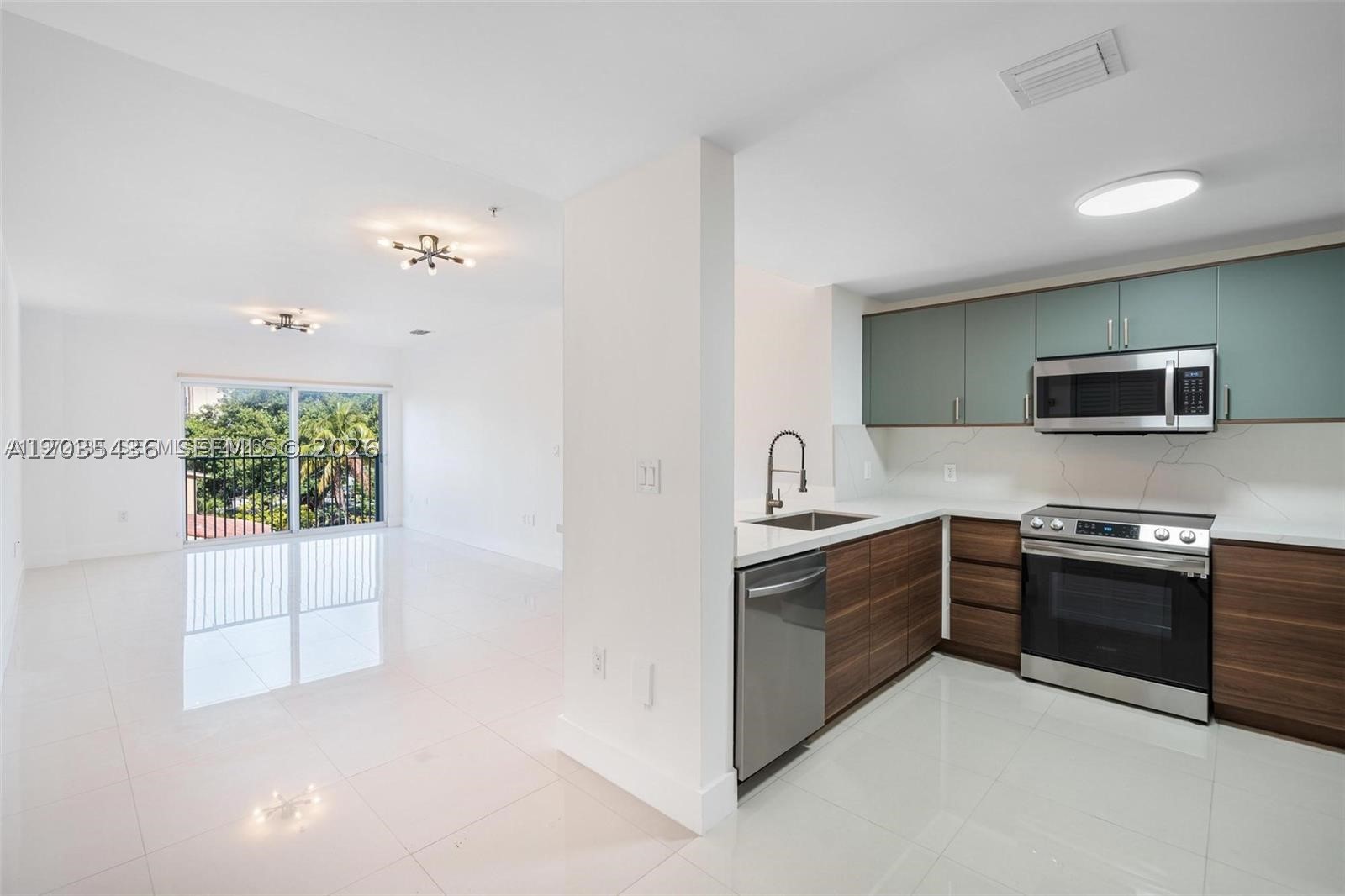 SHAMROCK BY THE GABLES - Residential