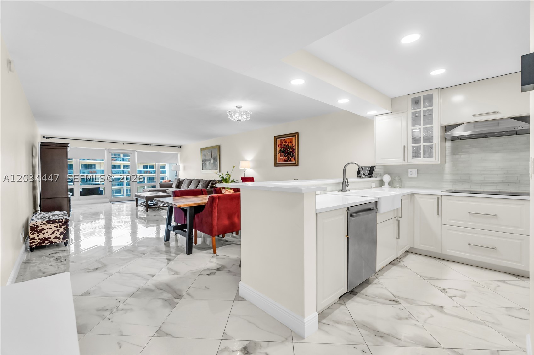 GALLEON CONDO - Residential