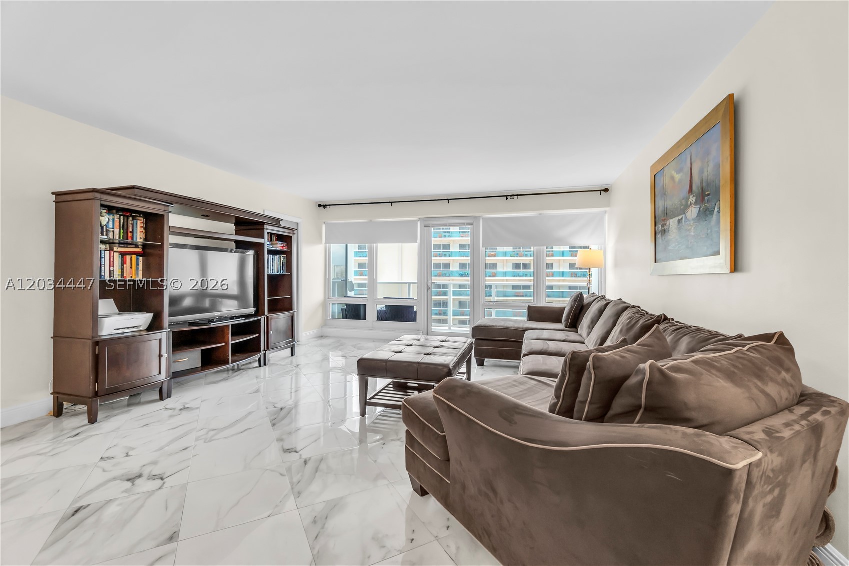 GALLEON CONDO - Residential
