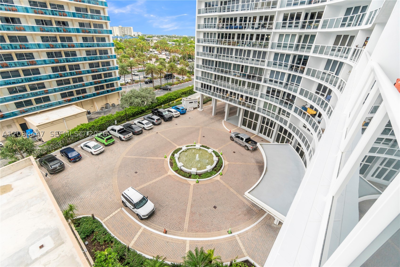 GALLEON CONDO - Residential