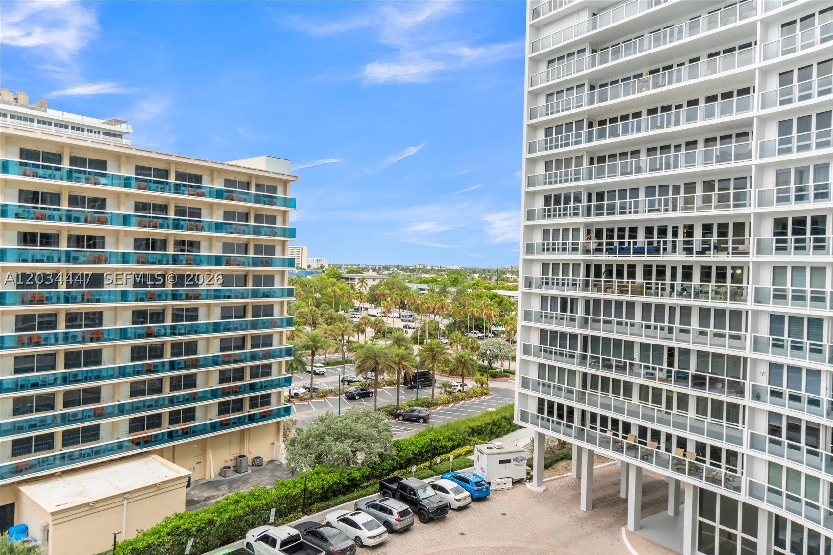 GALLEON CONDO - Residential