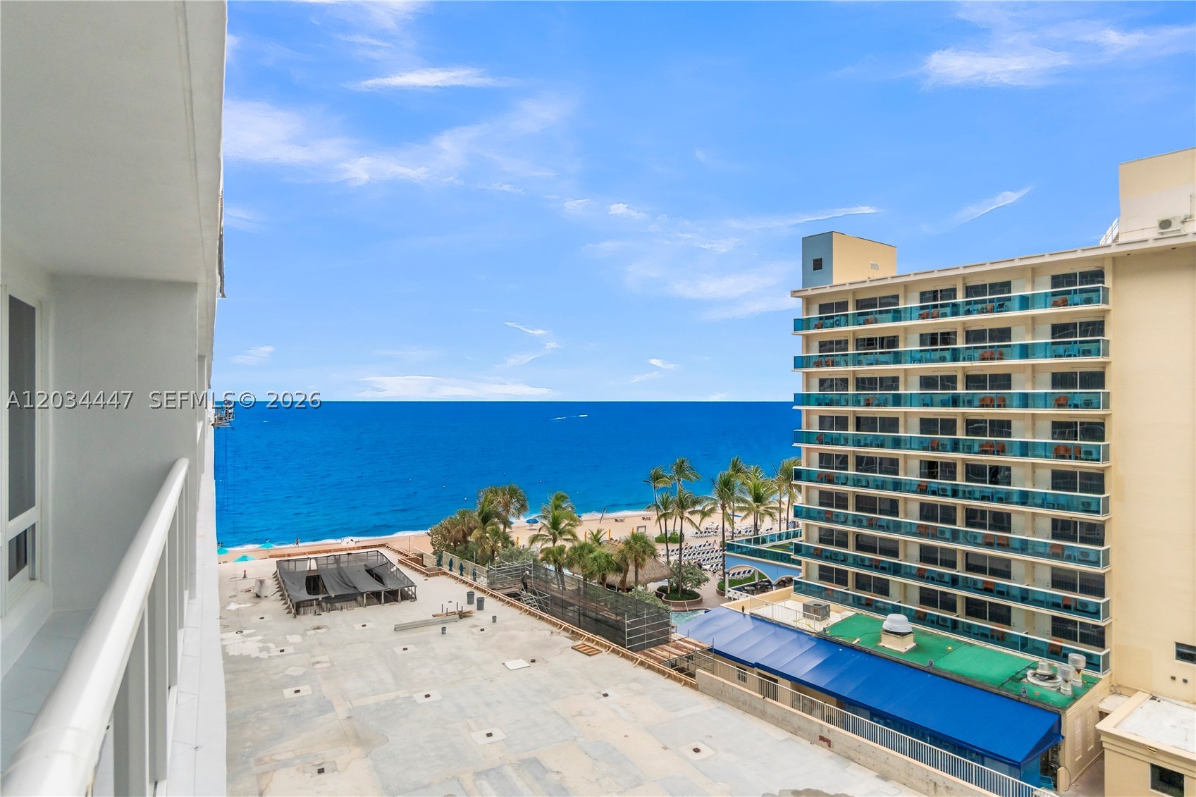 GALLEON CONDO - Residential