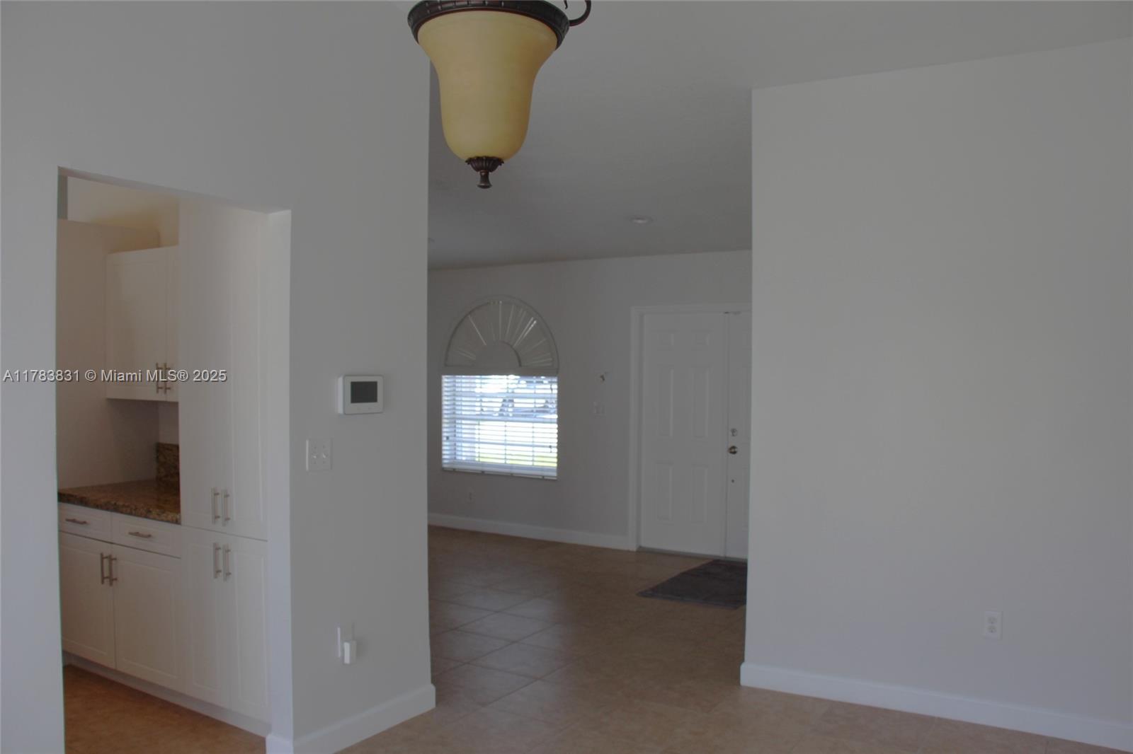 MAJESTIC HOMES - Residential Lease
