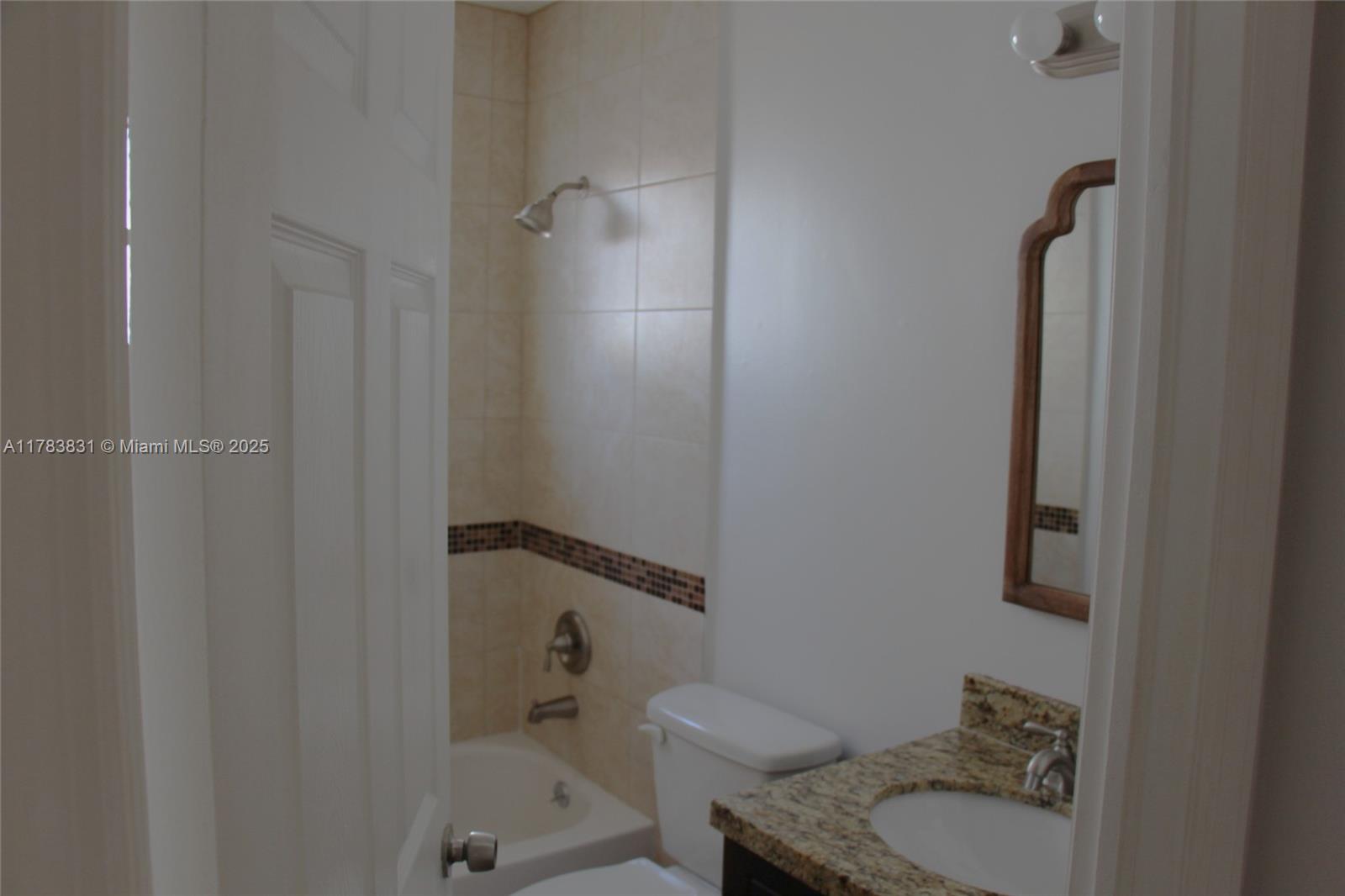 MAJESTIC HOMES - Residential Lease