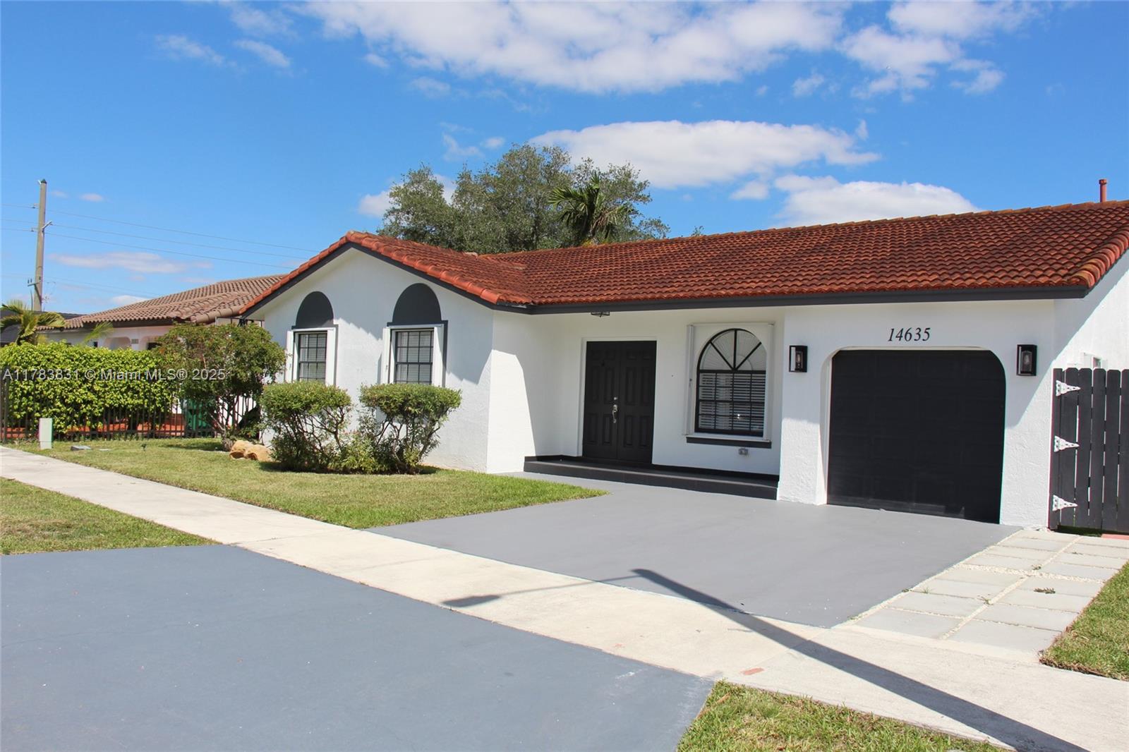 MAJESTIC HOMES - Residential Lease