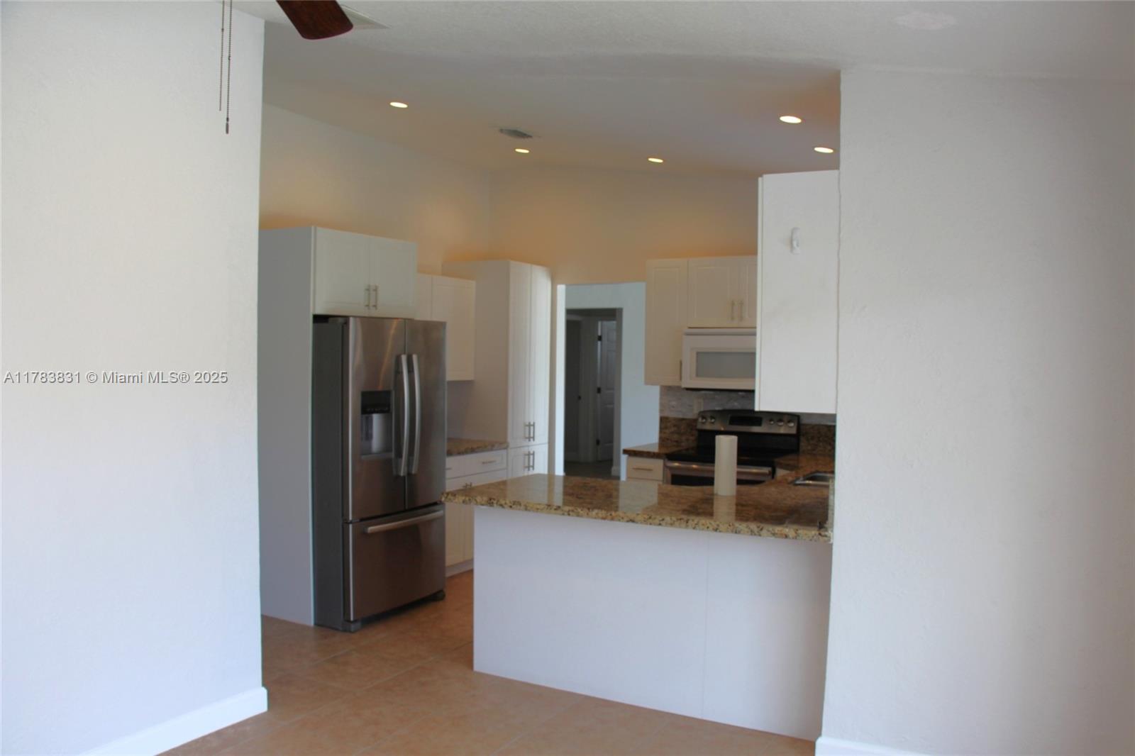 MAJESTIC HOMES - Residential Lease