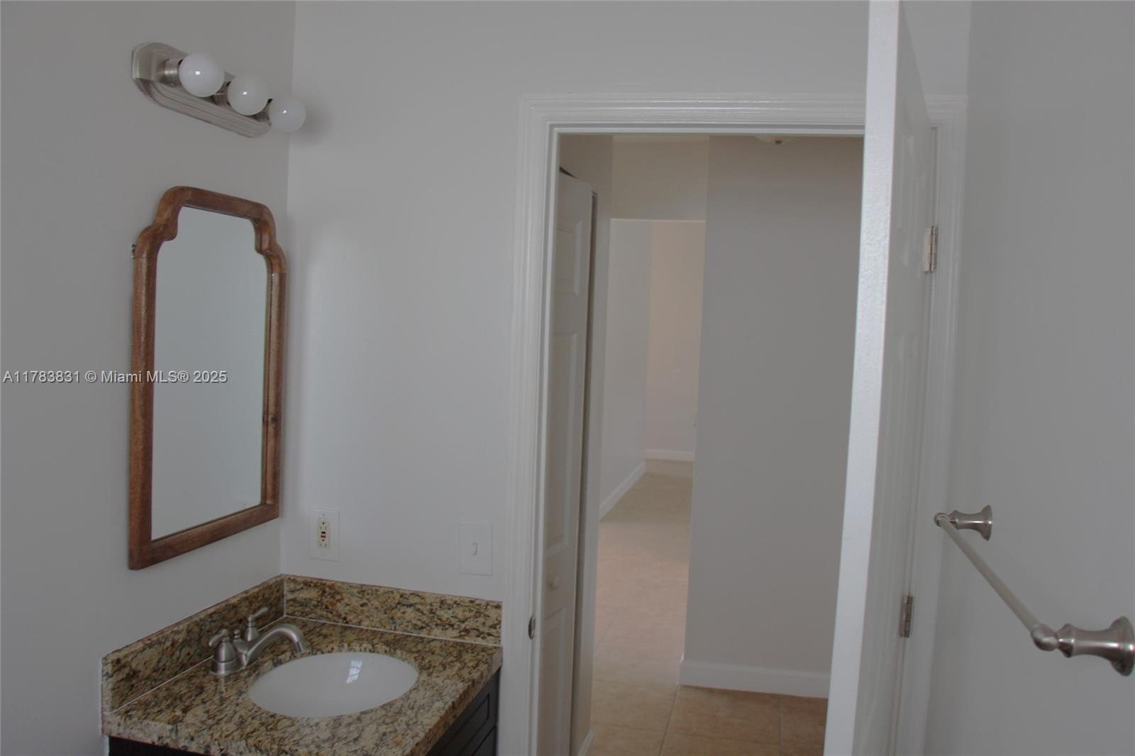MAJESTIC HOMES - Residential Lease