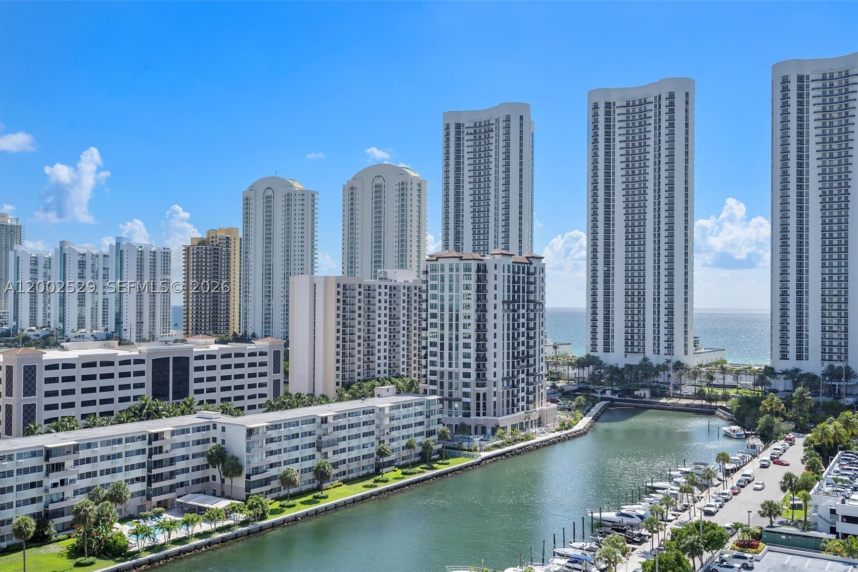 ARLEN HOUSE CONDO - Residential