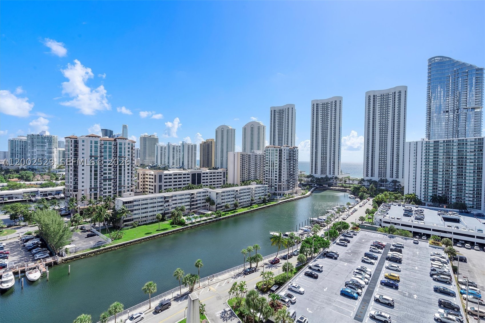 ARLEN HOUSE CONDO - Residential