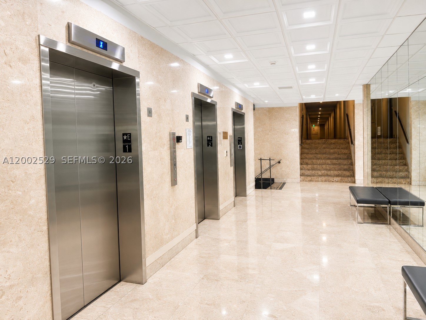 ARLEN HOUSE CONDO - Residential