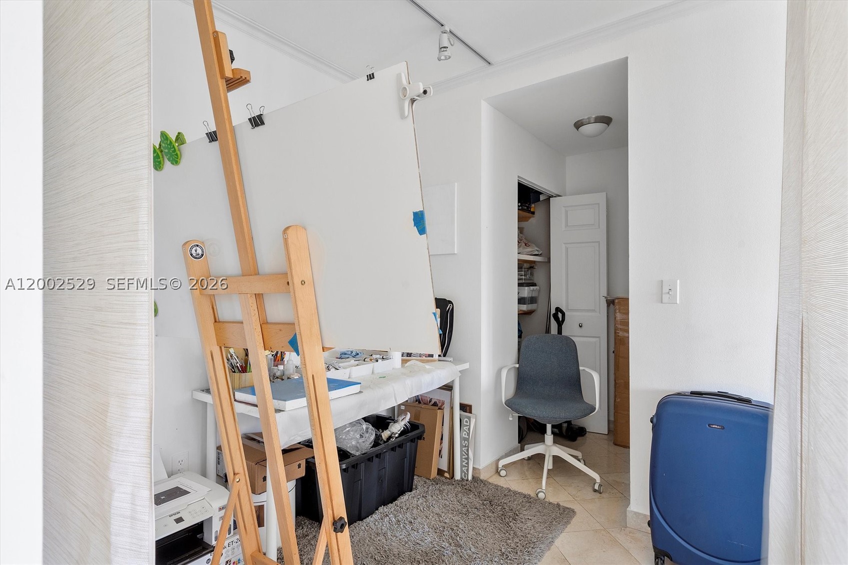 ARLEN HOUSE CONDO - Residential