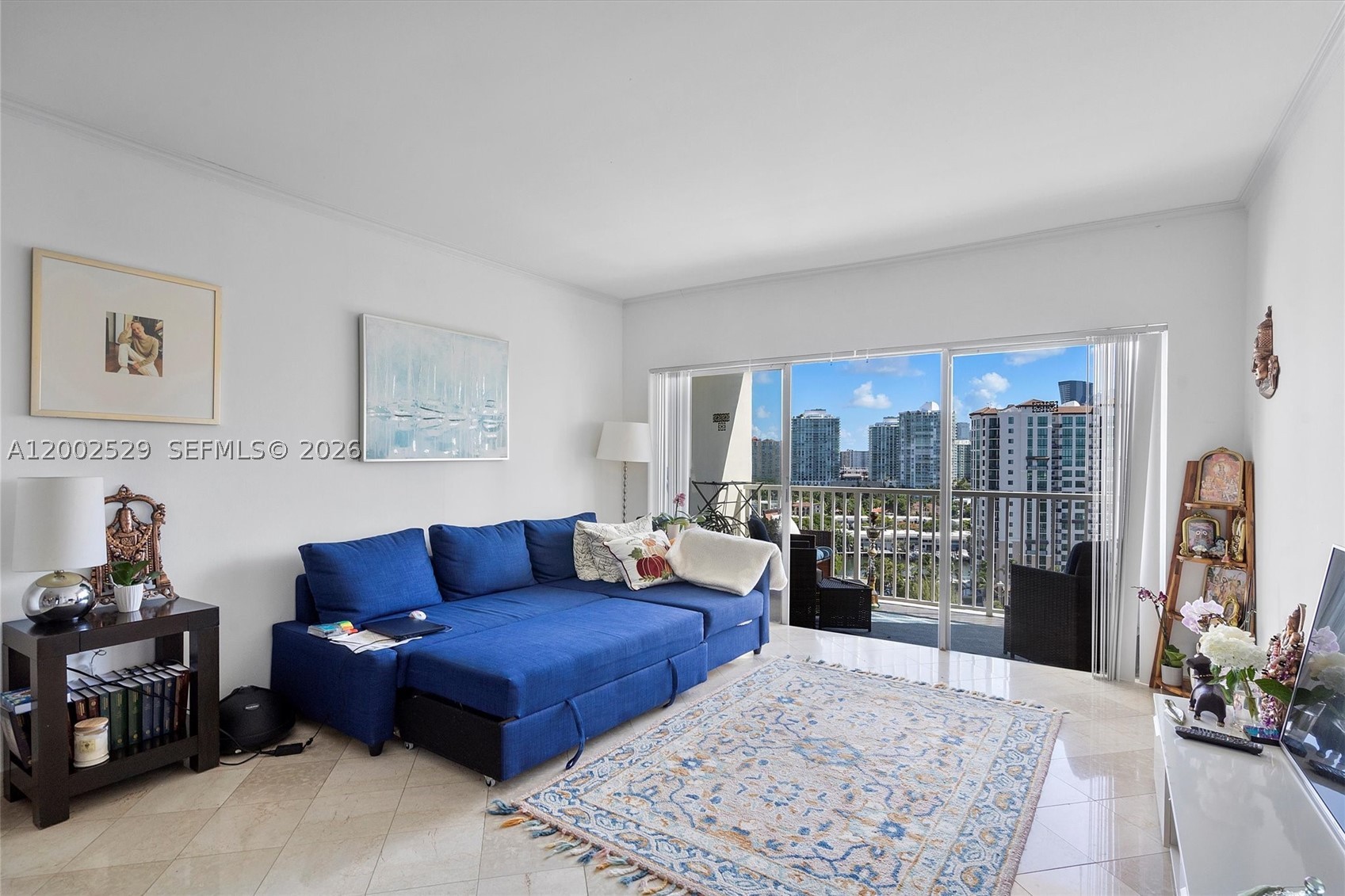 ARLEN HOUSE CONDO - Residential