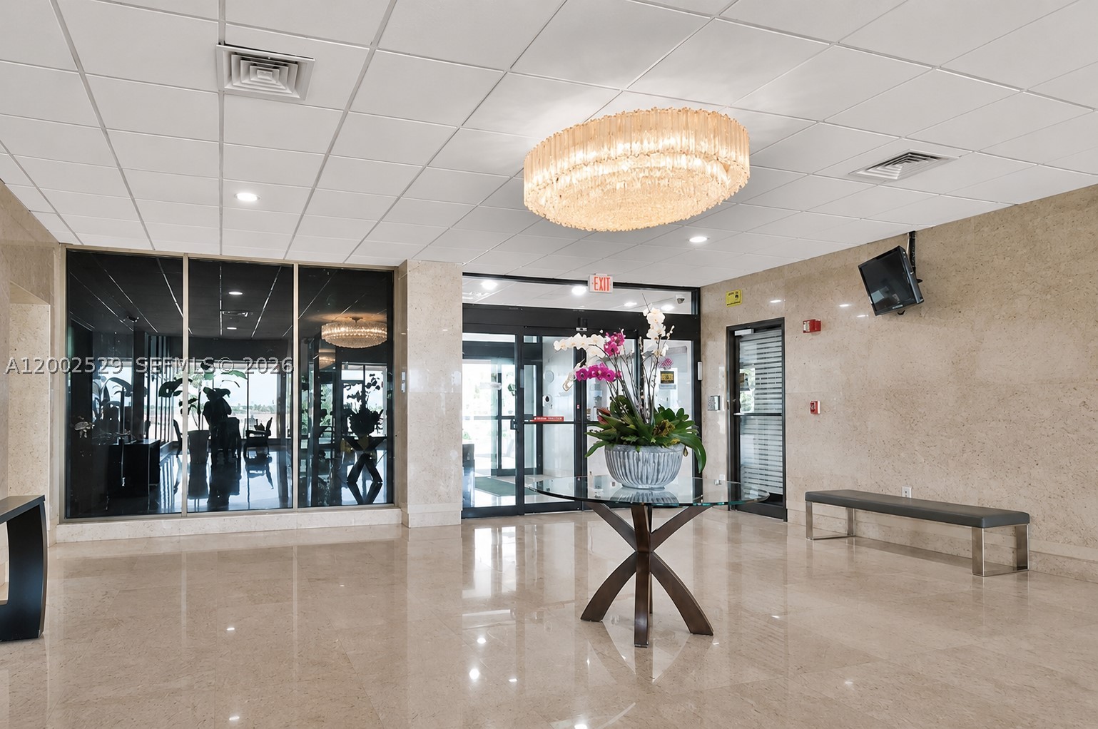ARLEN HOUSE CONDO - Residential
