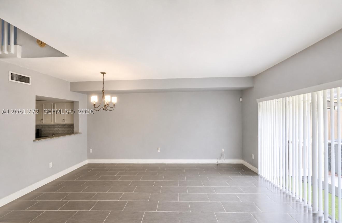 AMARETTO - Residential Lease